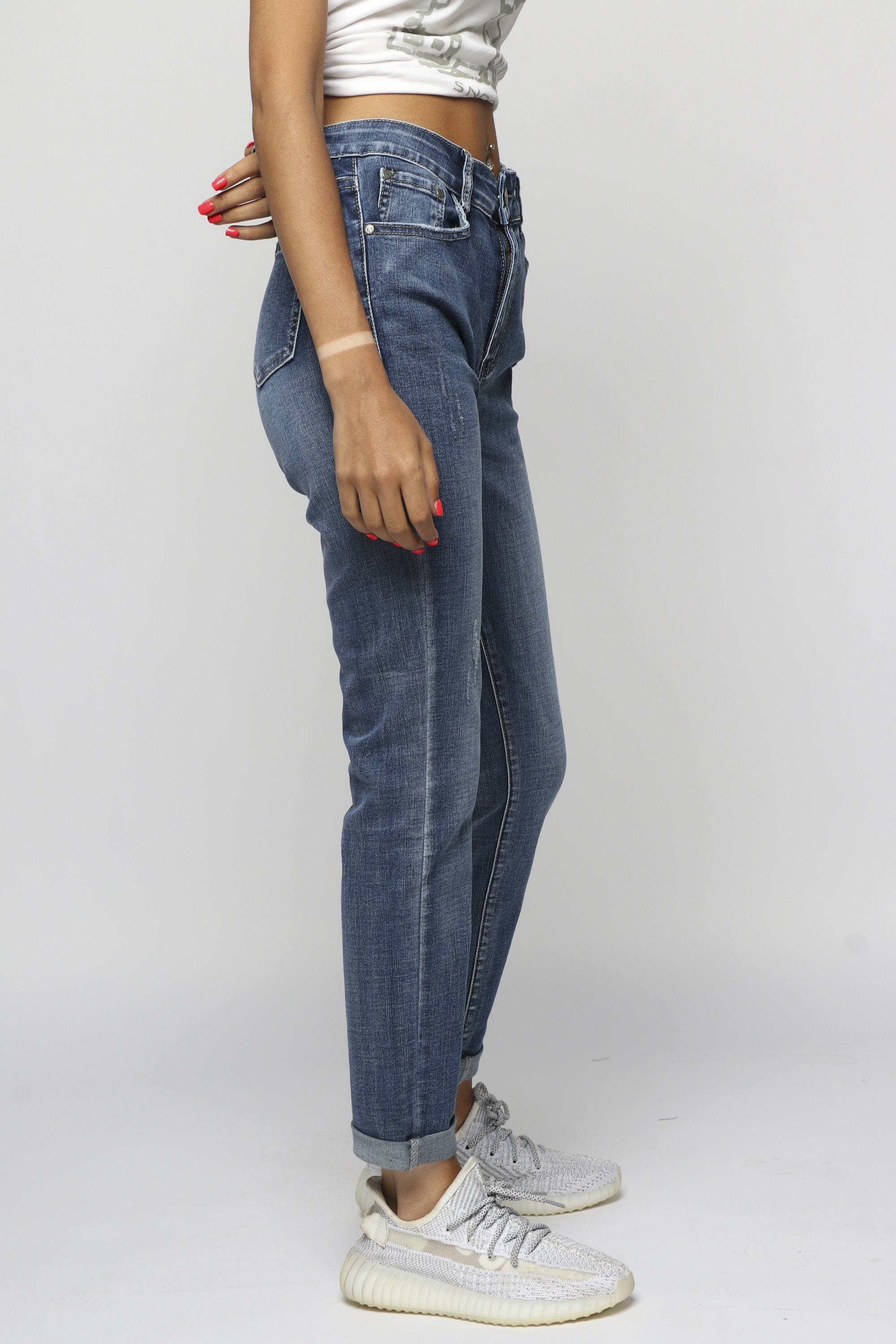 ميكا بنطلون جينز هاي ويست بسحاب وزرار طويل نسائي