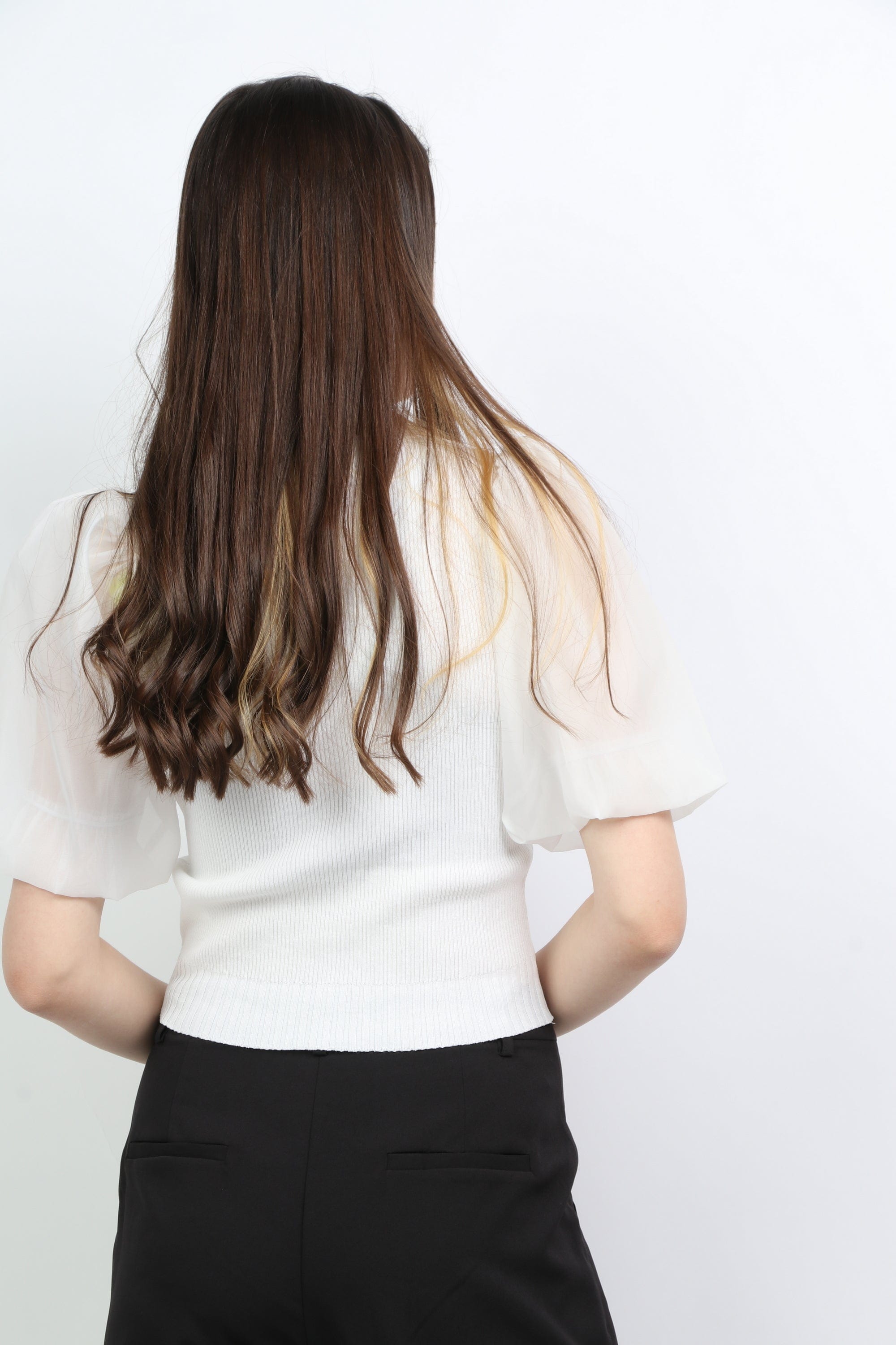 ميكا بلوزة سادة بياقة مربعة أكمام شيفون نسائي