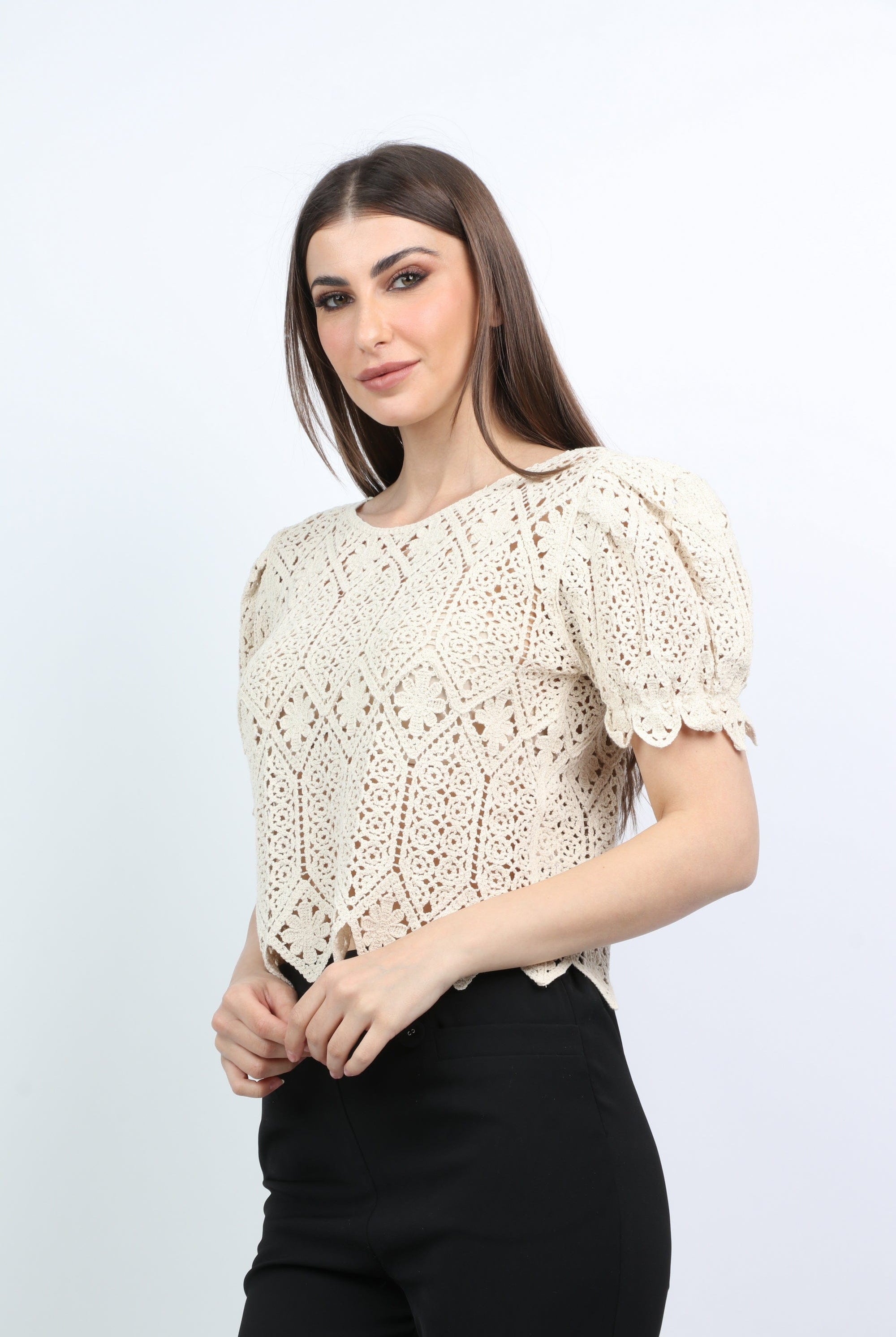 ميكا بلوزة دانتيل كم قصيرة منفوخ نسائي