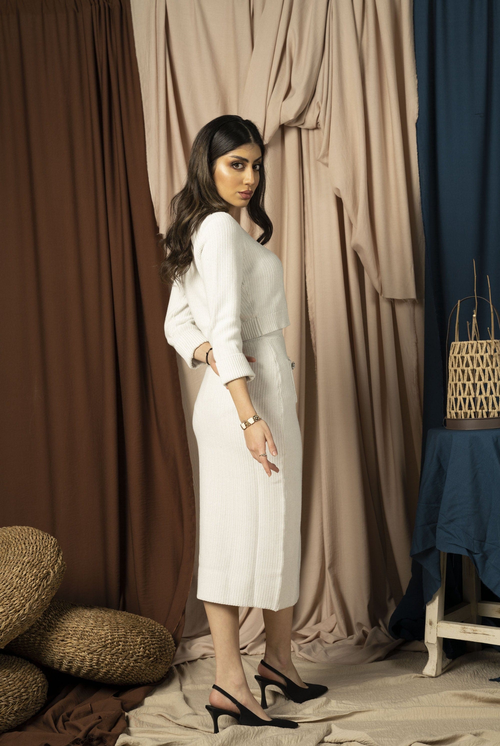 ميكا جيبة قصيره شتوية نسائية