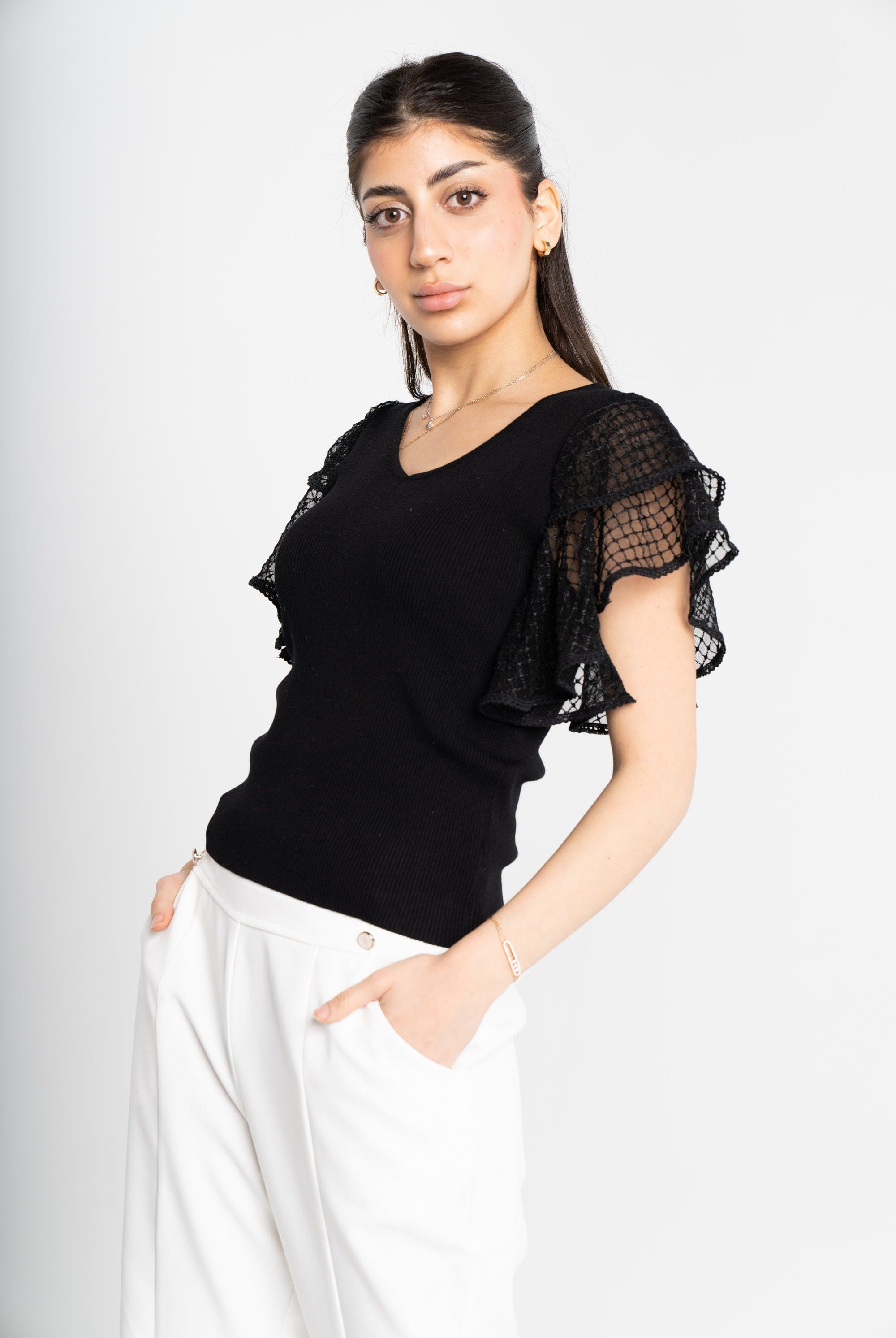 ميكا بلوزة بأكمام قصيرة شيفون سادة بياقة دائرية