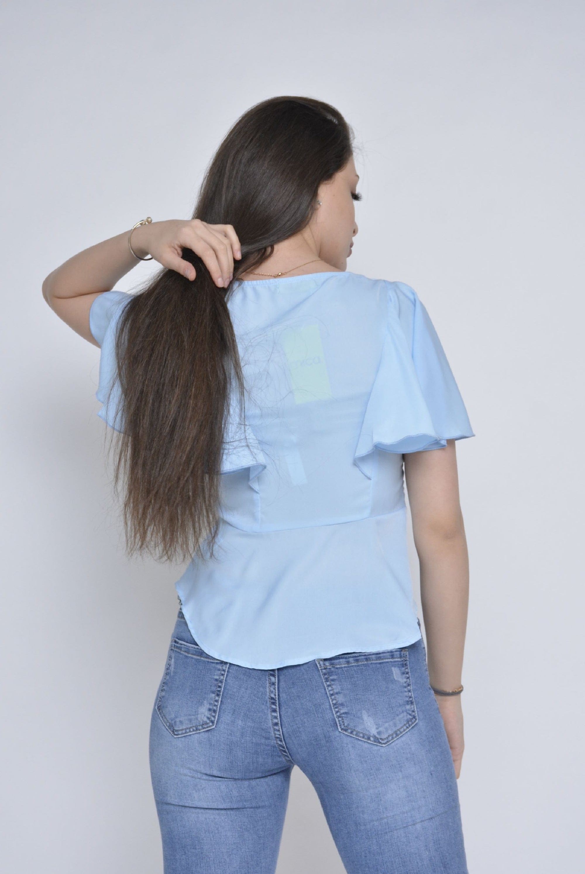 ميكا بلوزة كلاسيك بأزرار أمامية وكم قصير فراشة نسائي