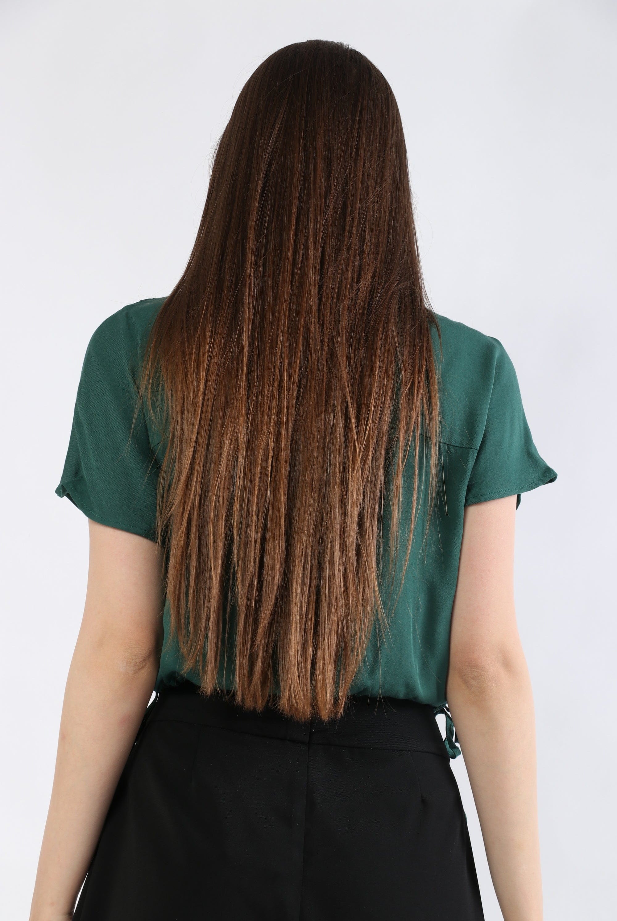 ميكا بلوزة بأكمام قصيرة بياقة مطرزة