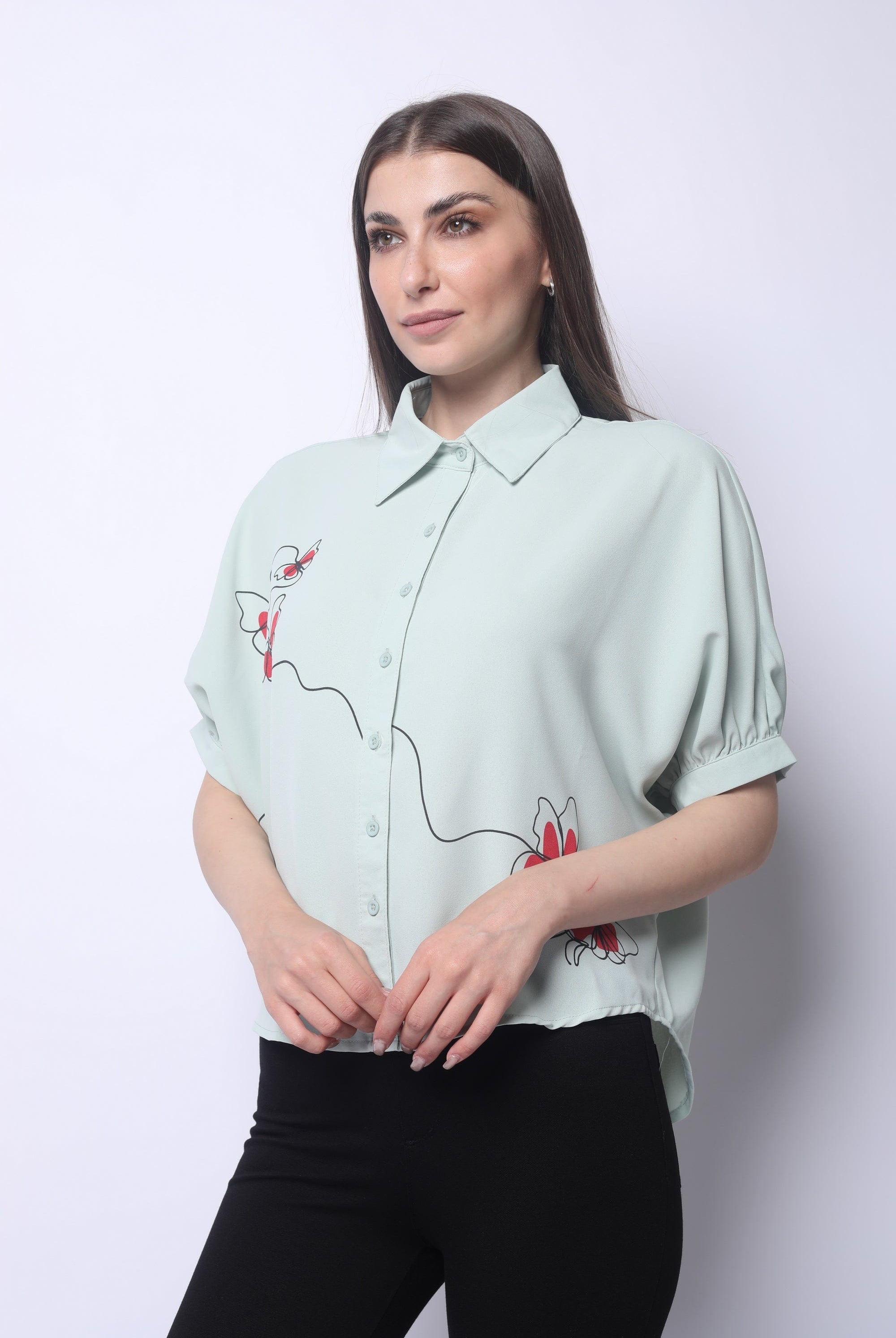 ميكا بلوزة أزرار أمامية ونقش على الجانب 3/4 كم نسائي