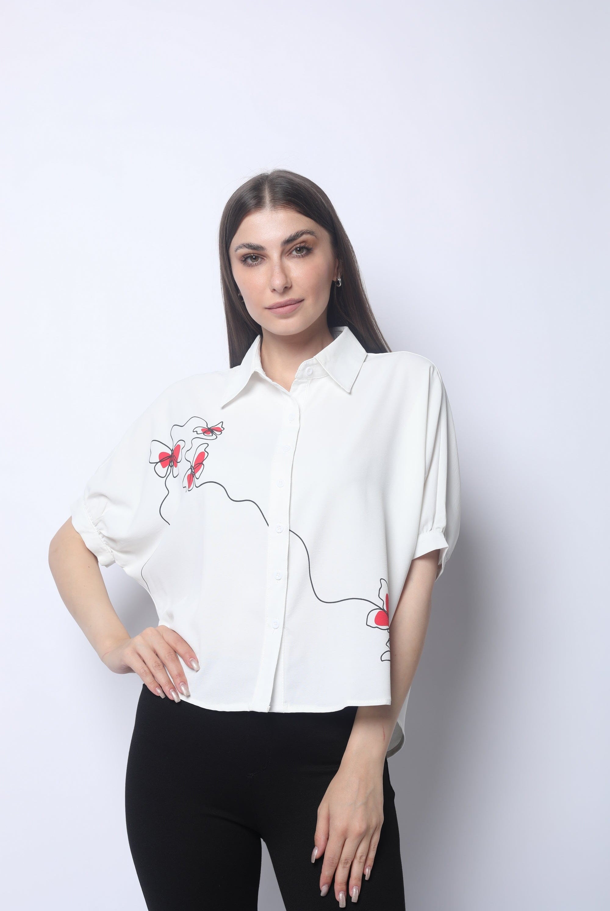 ميكا بلوزة أزرار أمامية ونقش على الجانب 3/4 كم نسائي