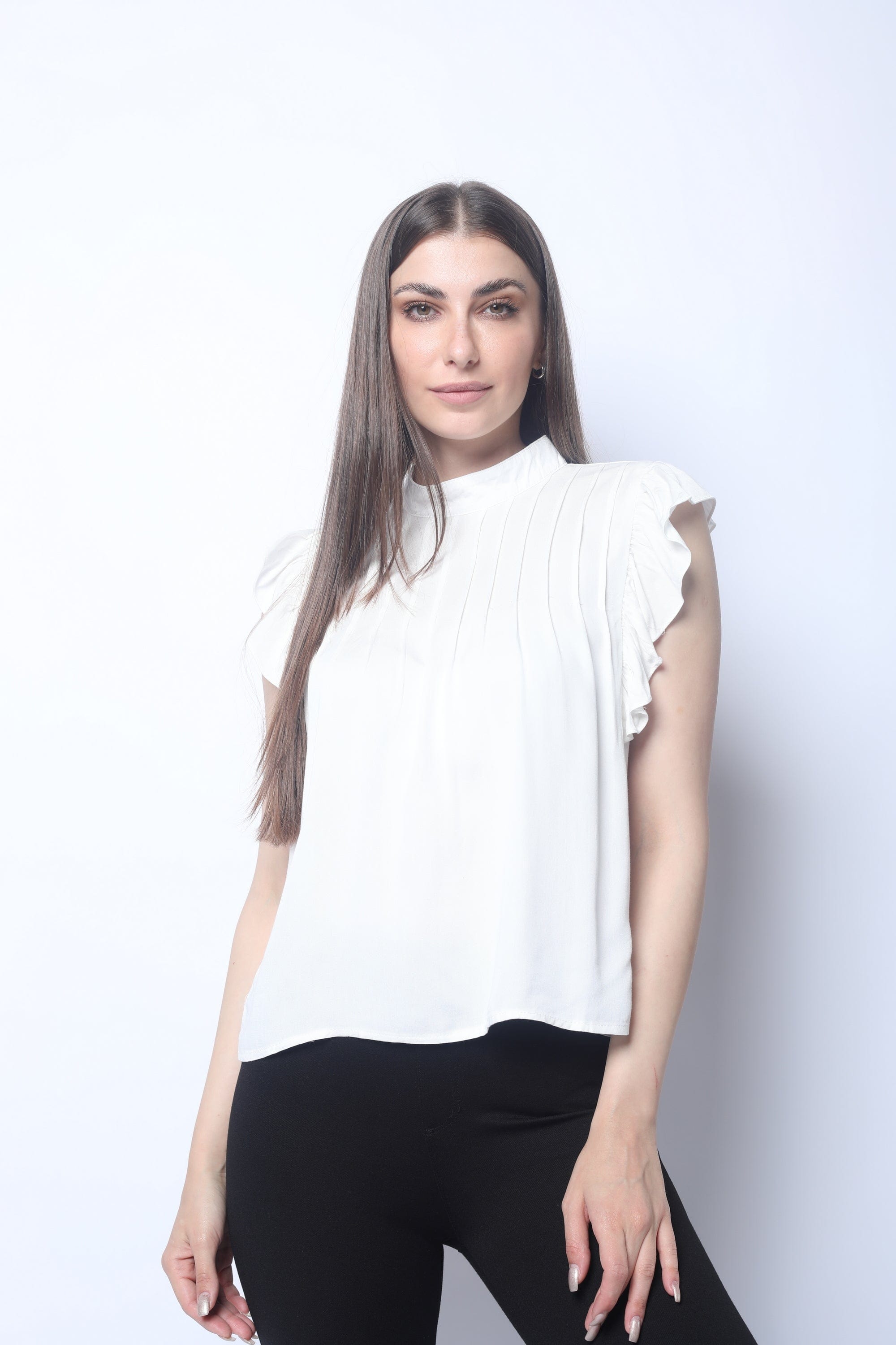 ميكا بلوزة بأكمام قصيرة فراشة بكسرات خفيفة