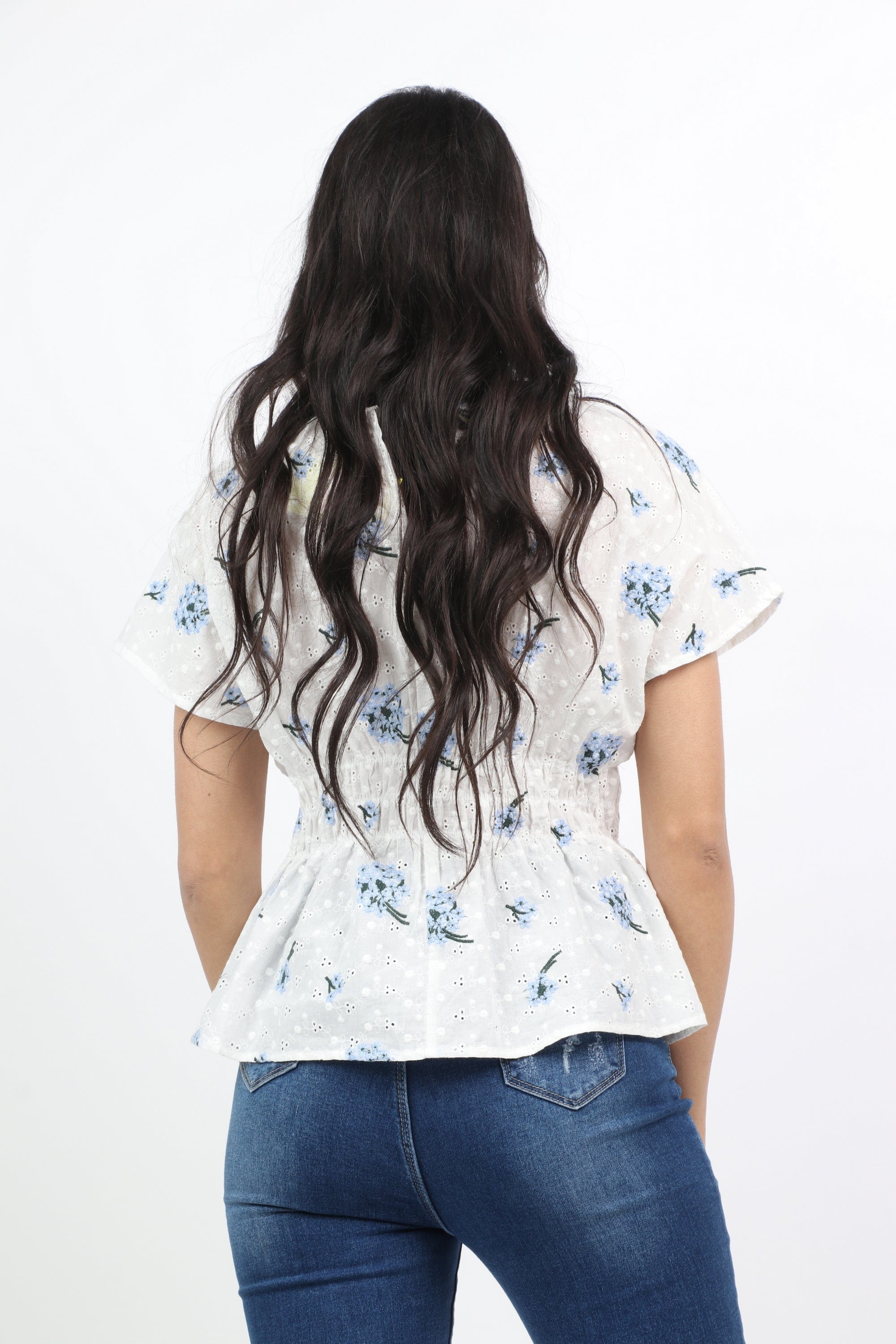 ميكا بلوزة مشجرة مخصرة كم قصير نسائي