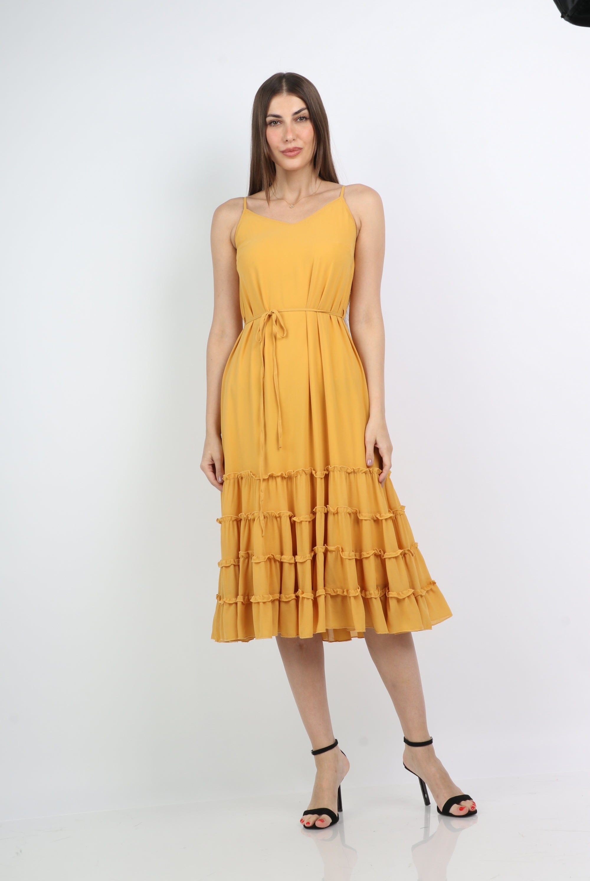 ميكا فستان ميدي سهرة بحمالات رفيعية مكشكش بدون كم