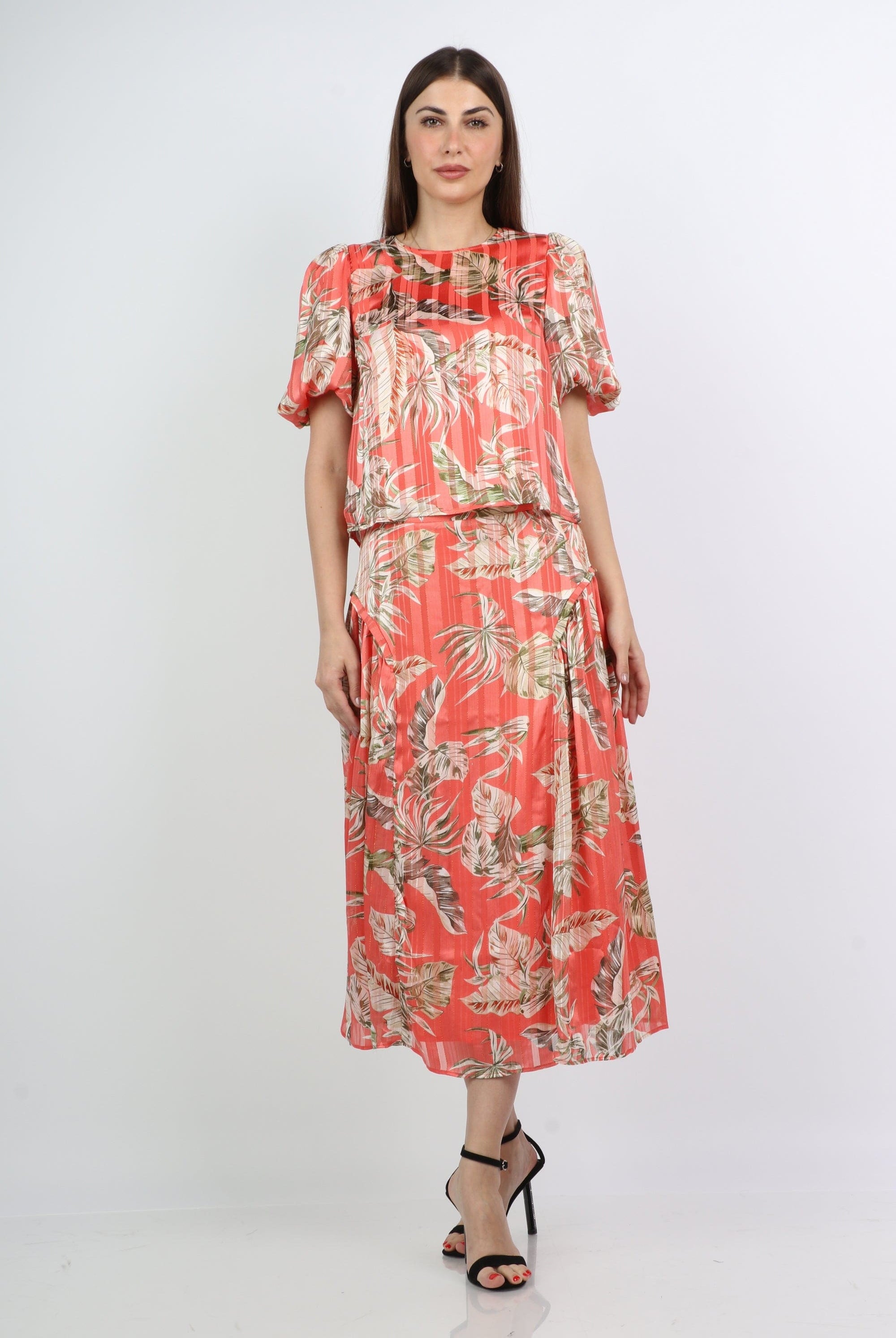 ميكا بلوزة مشجرة شيفون أكمام بف قصيرة نسائي