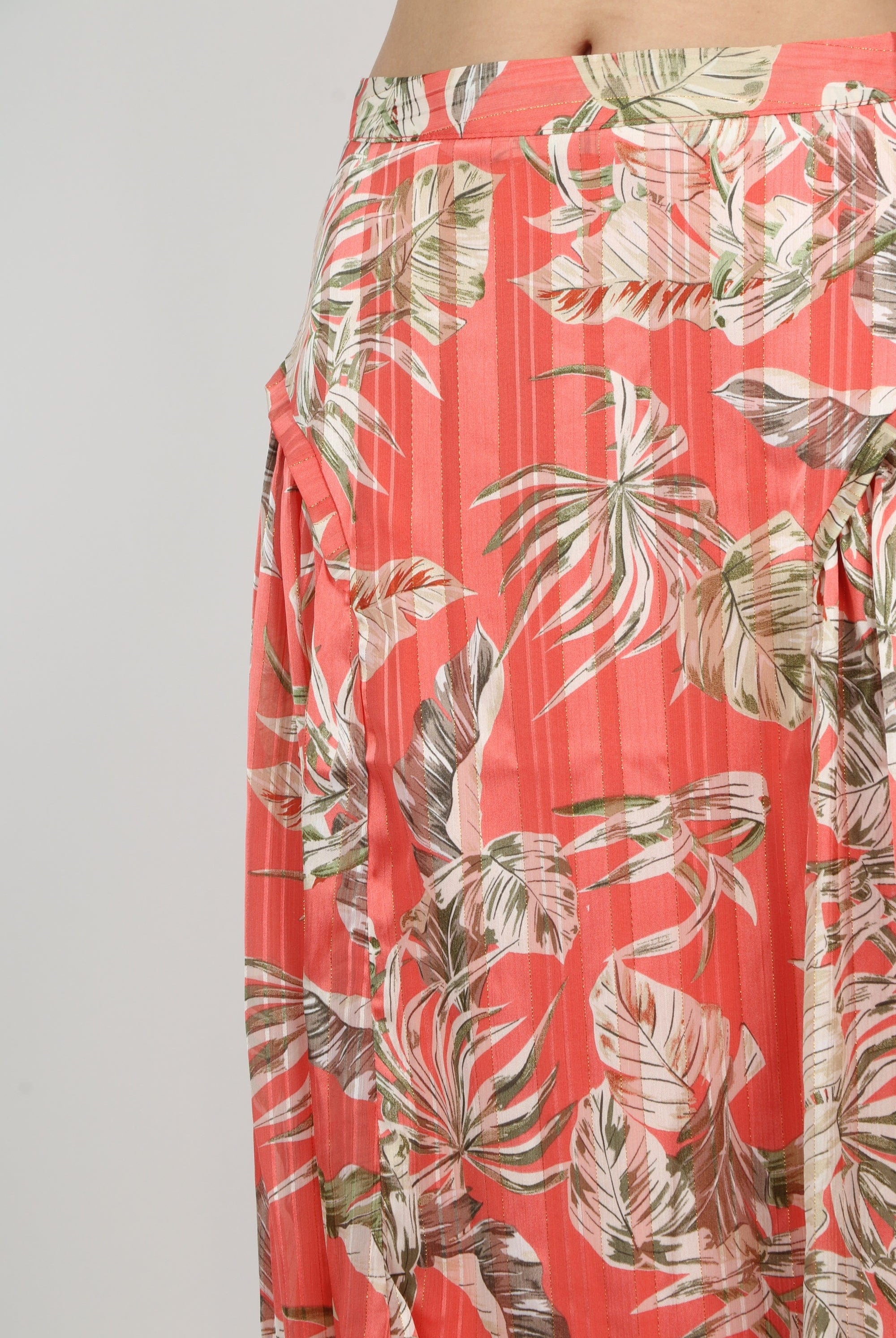 ميكا تنورة ميدي مشجرة بيليسيه مزينة بكشكش من الجانبين