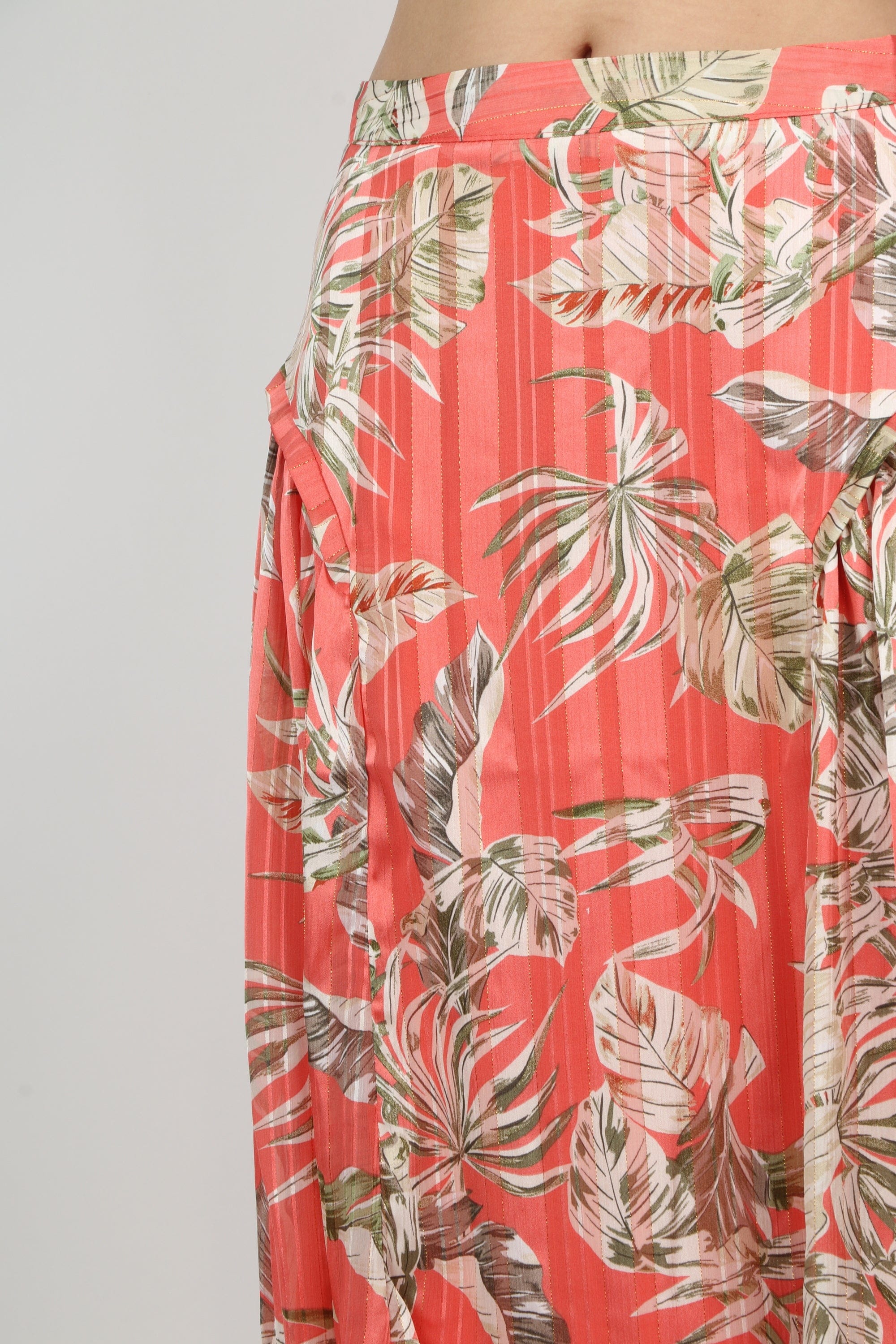 ميكا تنورة ميدي مشجرة بيليسيه مزينة بكشكش من الجانبين