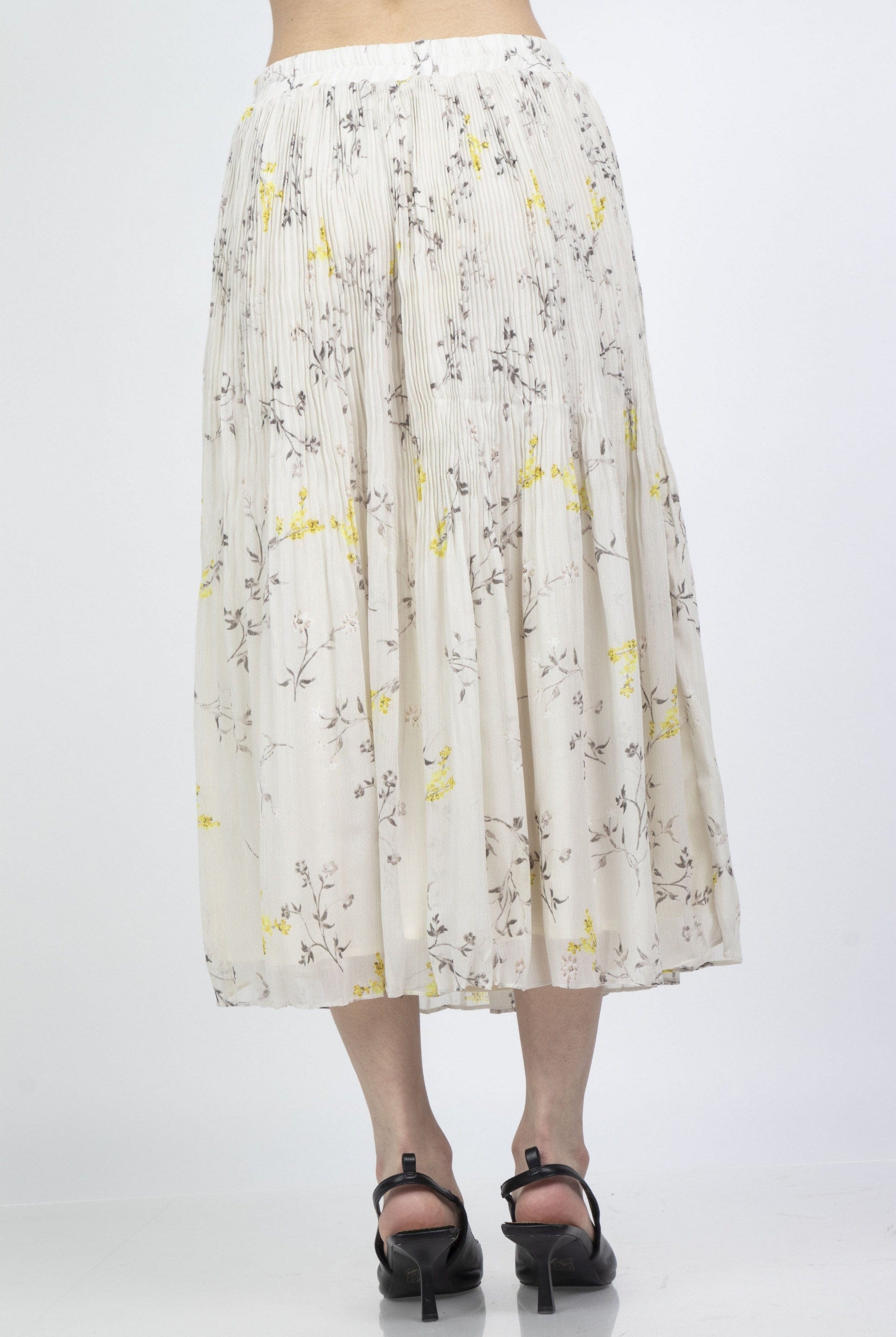 ميكا تنورة ميدي مشجرة بطبعة ورود صغيرة