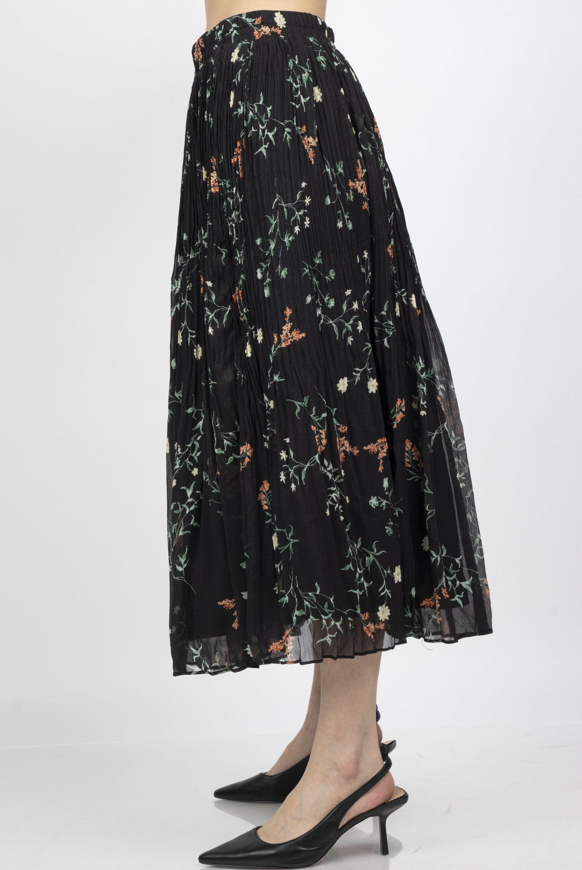 ميكا تنورة ميدي مشجرة بطبعة ورود صغيرة