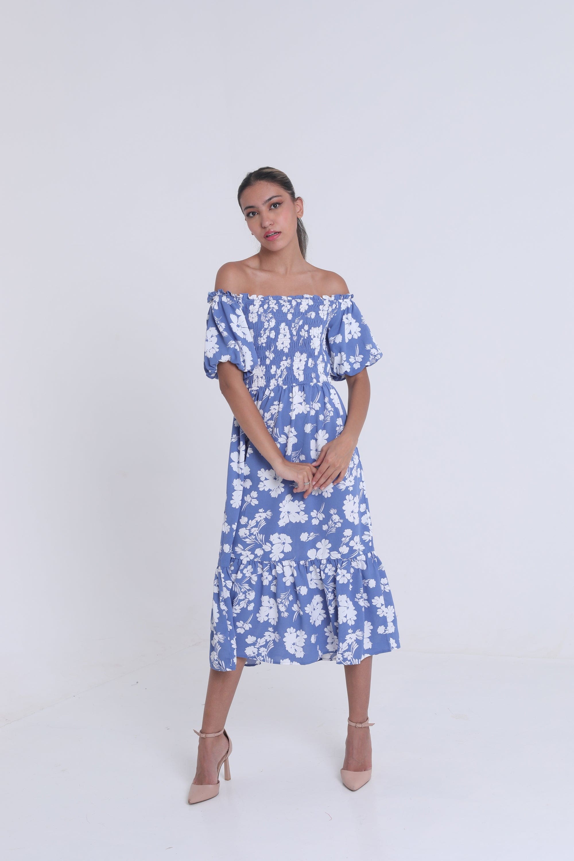 ู
ููุง ูุณุชุงู ู
ูุฏู ุจุฏูู ูุชู ู
ูุฑุฏ ุจูู
ูุตูุฑ ุจู