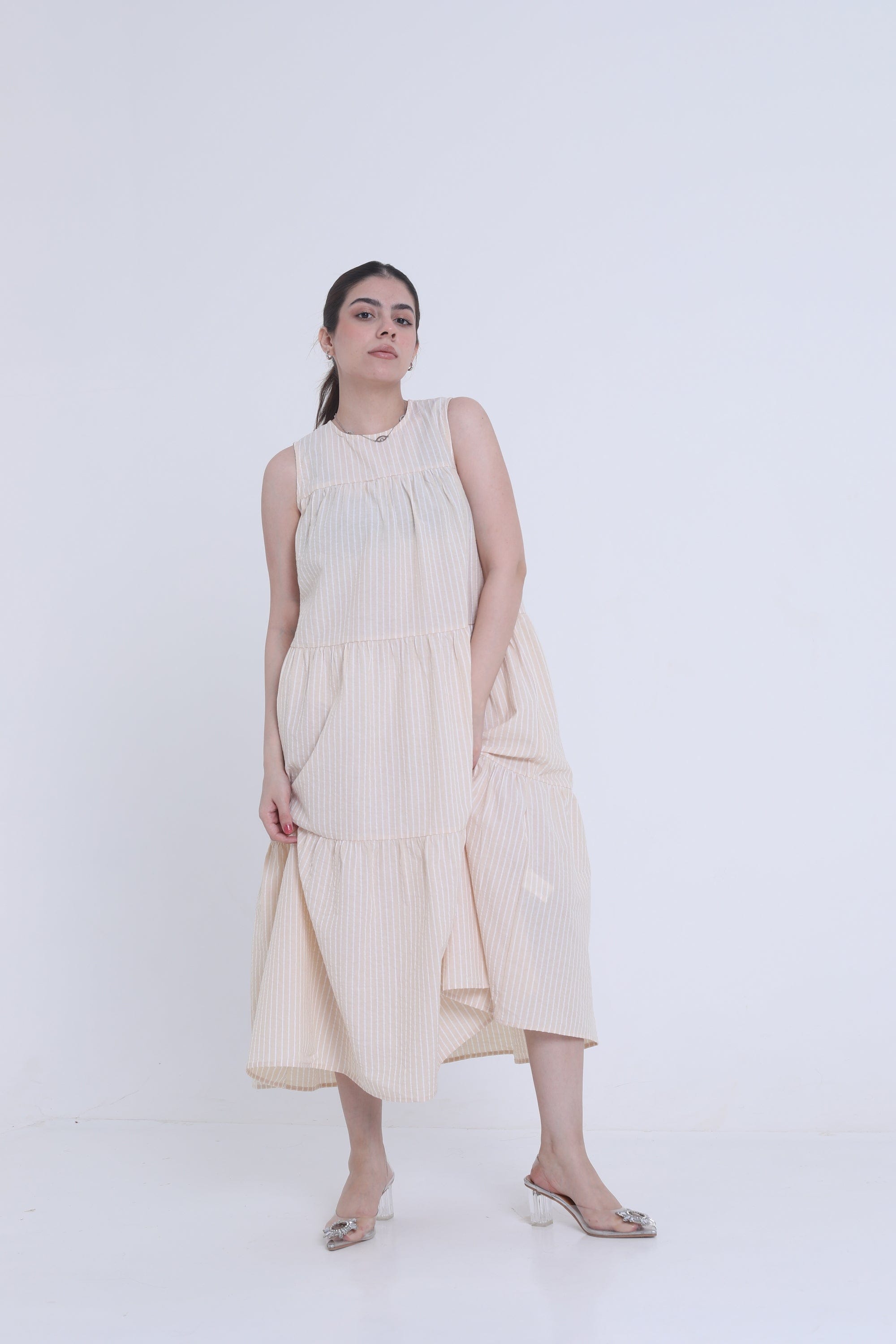 ู
ููุง ูุณุชุงู ู
ูุฏู ูููุด ู
ููู
ุจุงูุทูู ุจุฏูู ูู