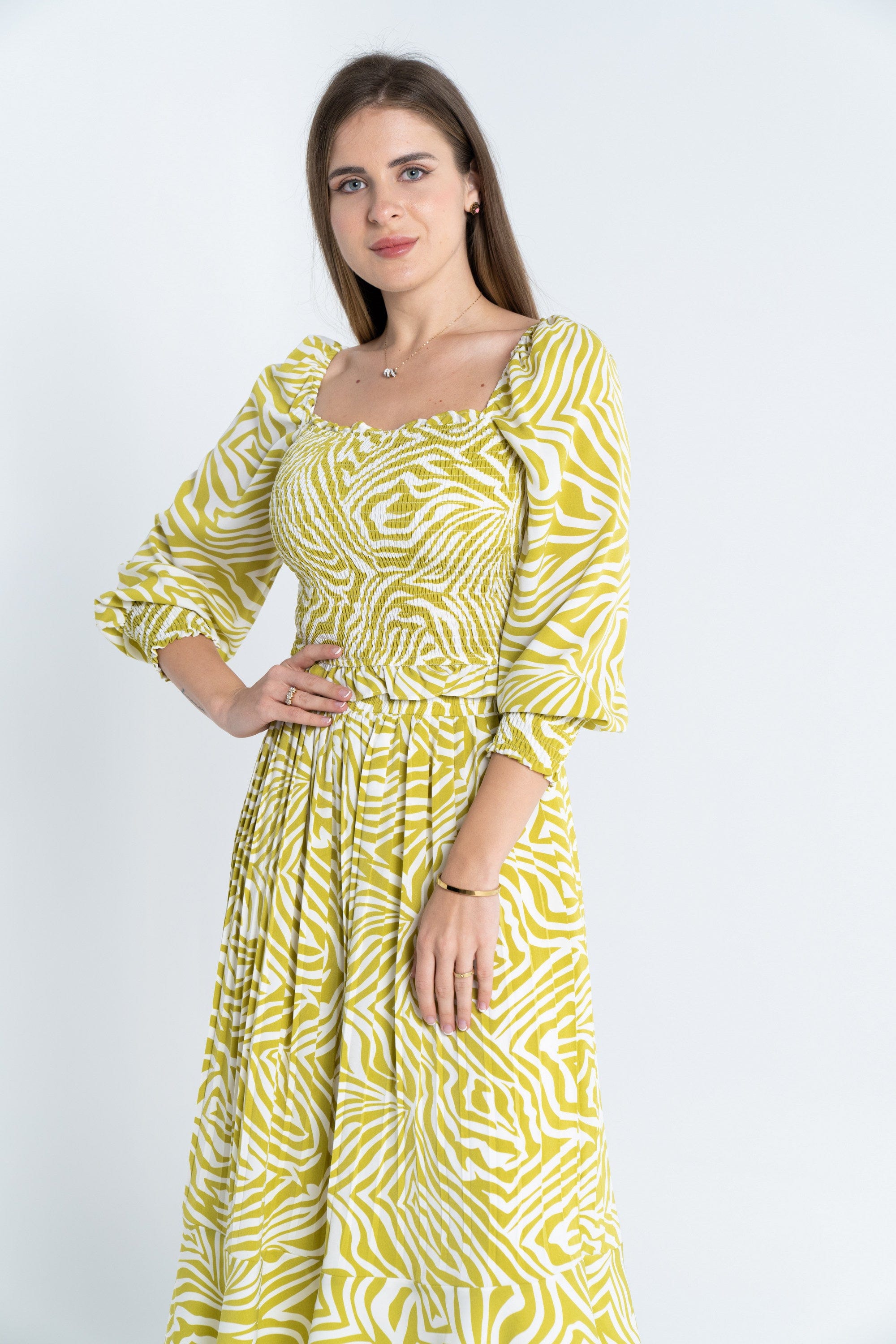 ميكا توب منقوش بياقة مربعة كم طويل بف نسائي