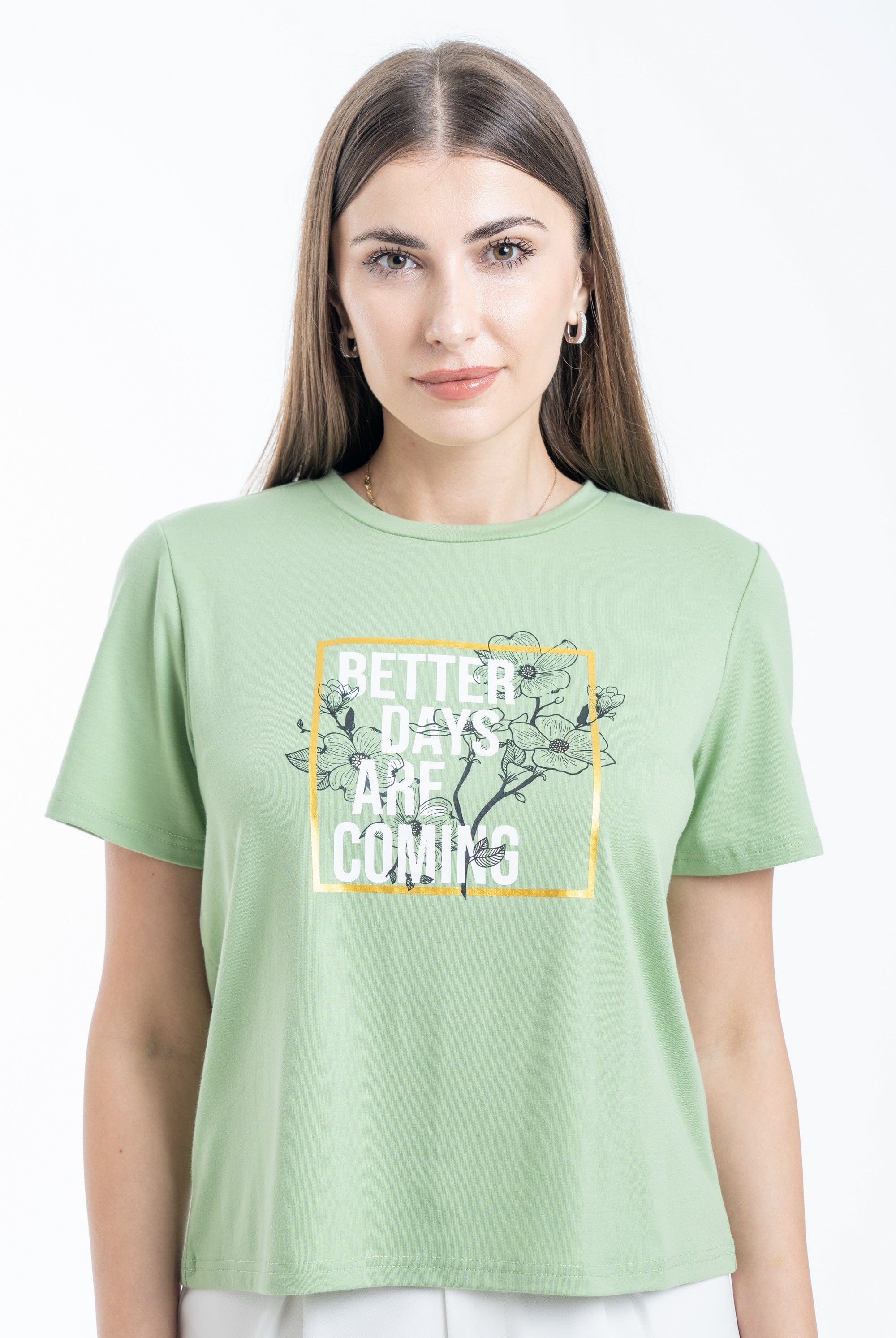 ميكا توب بنقشة على الصدر كم قصير نسائي