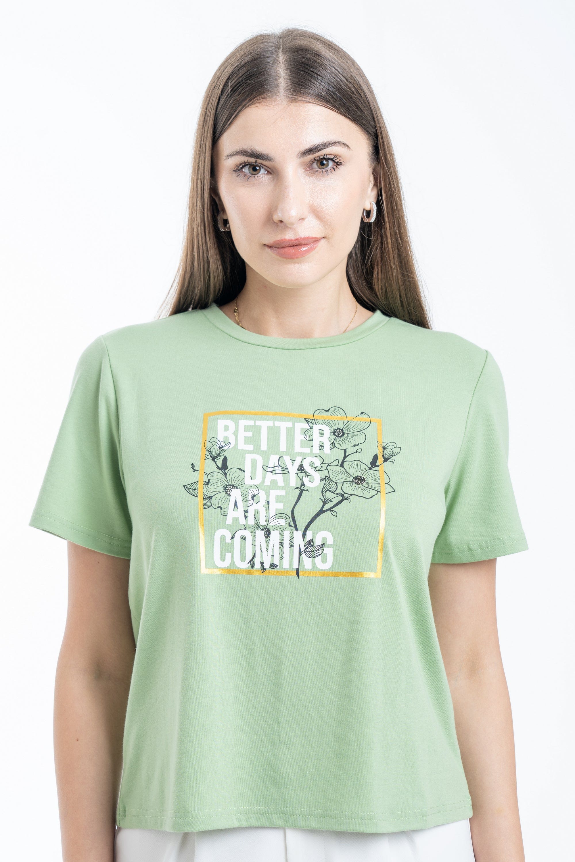 ميكا توب بنقشة على الصدر كم قصير نسائي