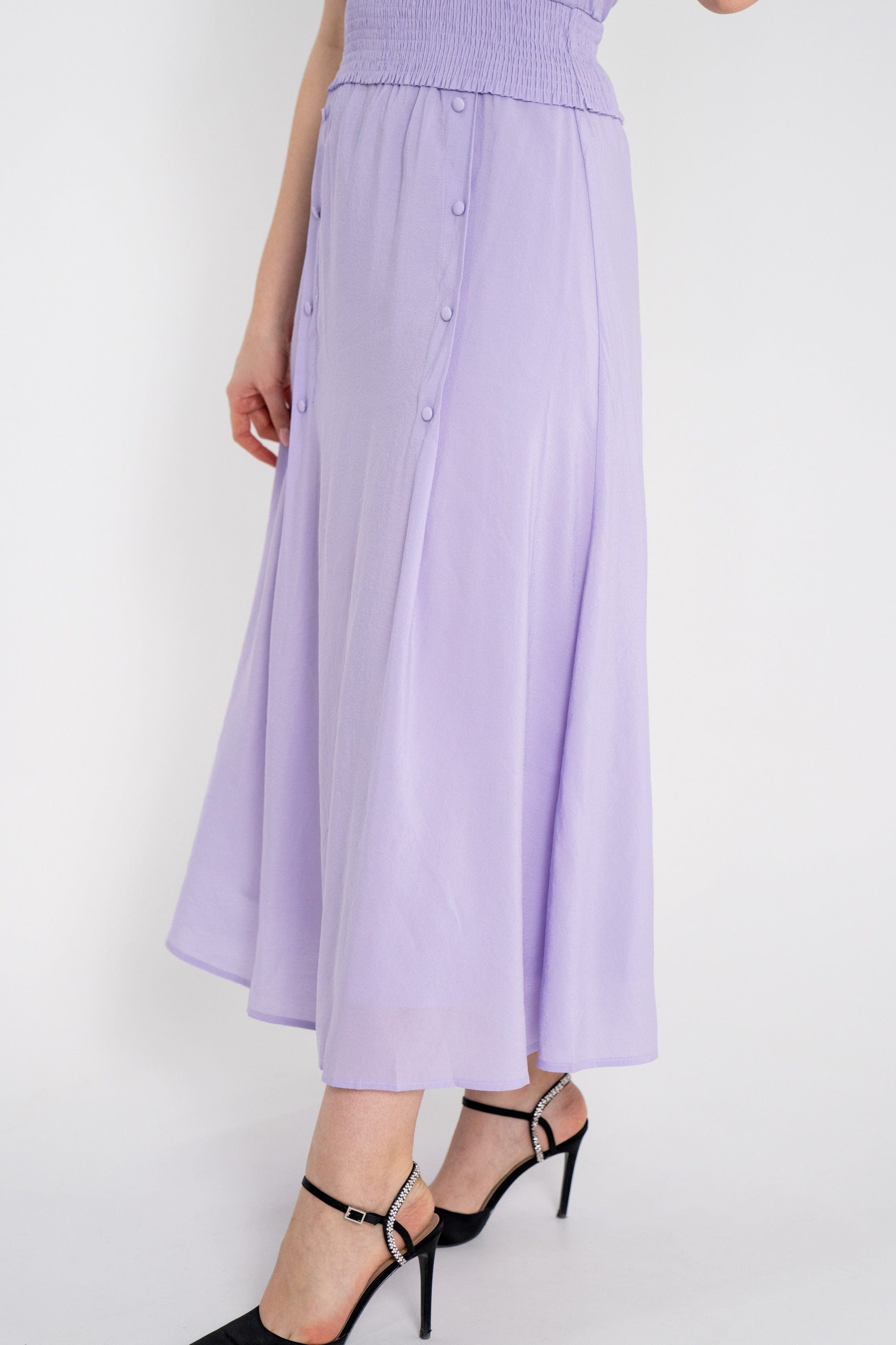 ميكا تنورة طويلة واسعة بأزرار أمامية نسائي