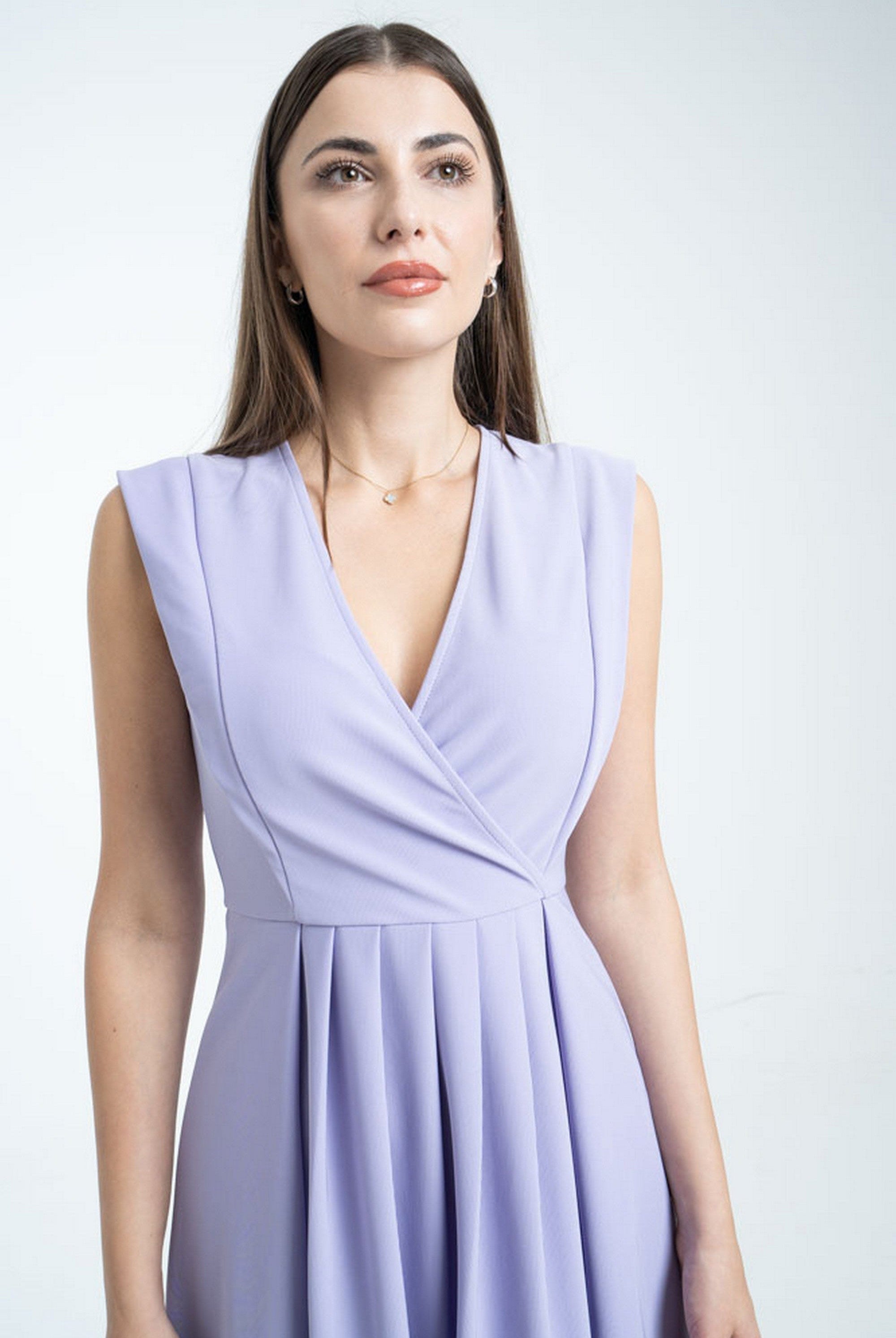 ميكا فستان ميدي سادة كلوش كت بفتحة صدر نسائي