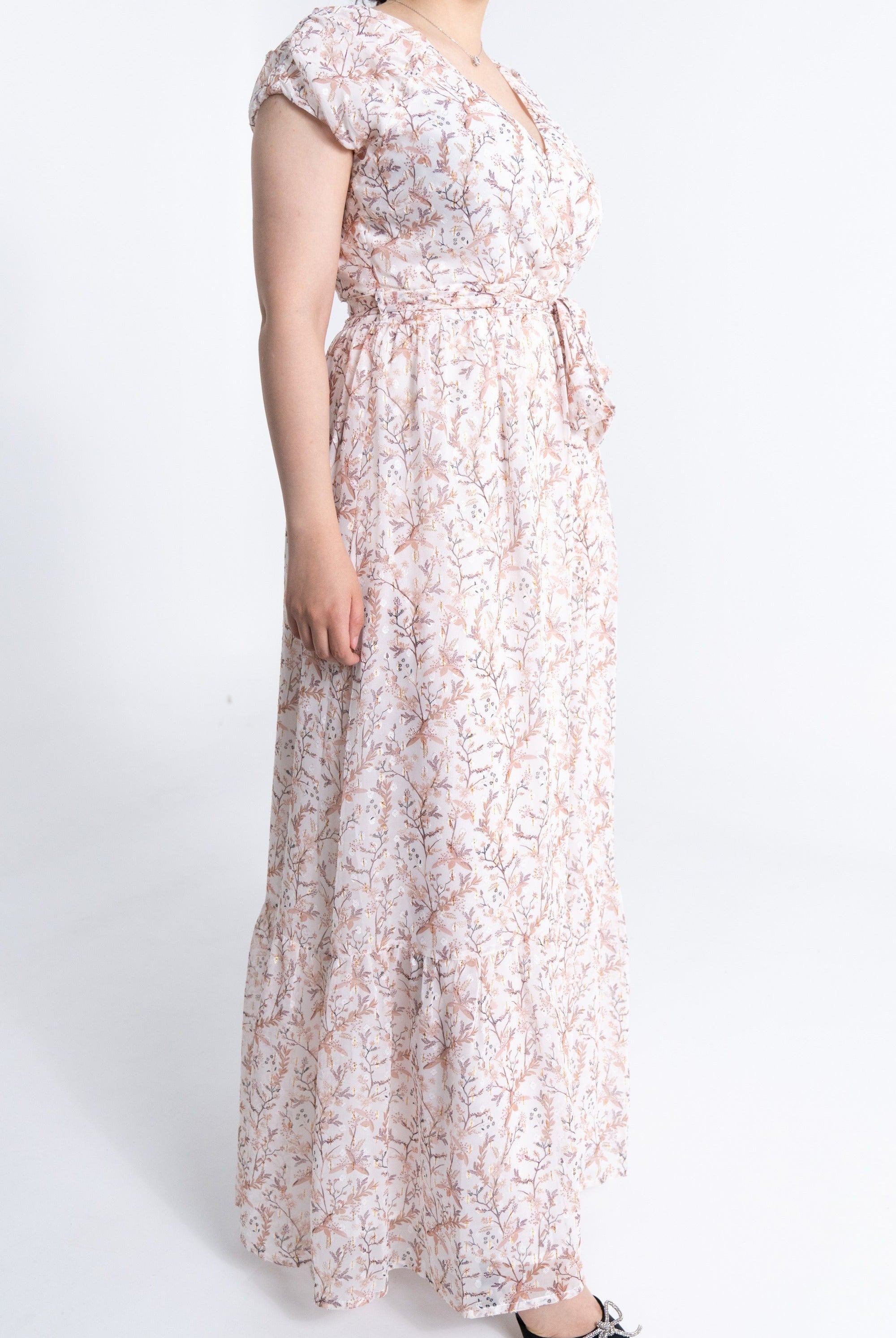 ميكا فستان ماكسي بدون أكمام مزموم من الصدر بفتحة صدر عميقة