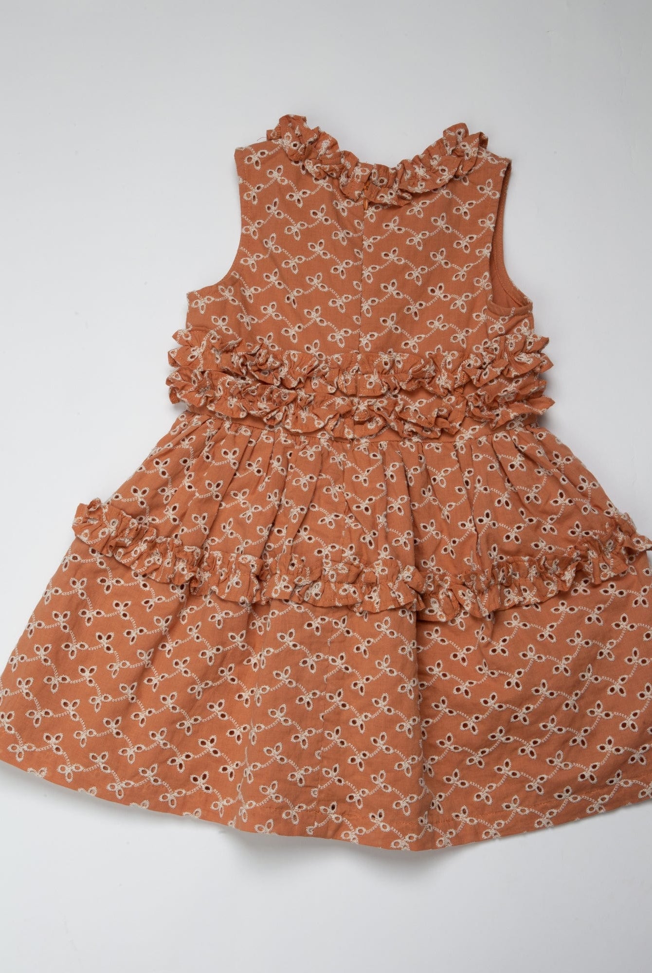 جينجرسنابس فستان أكام كت مكشكش فتحة سبعة بناتي بني