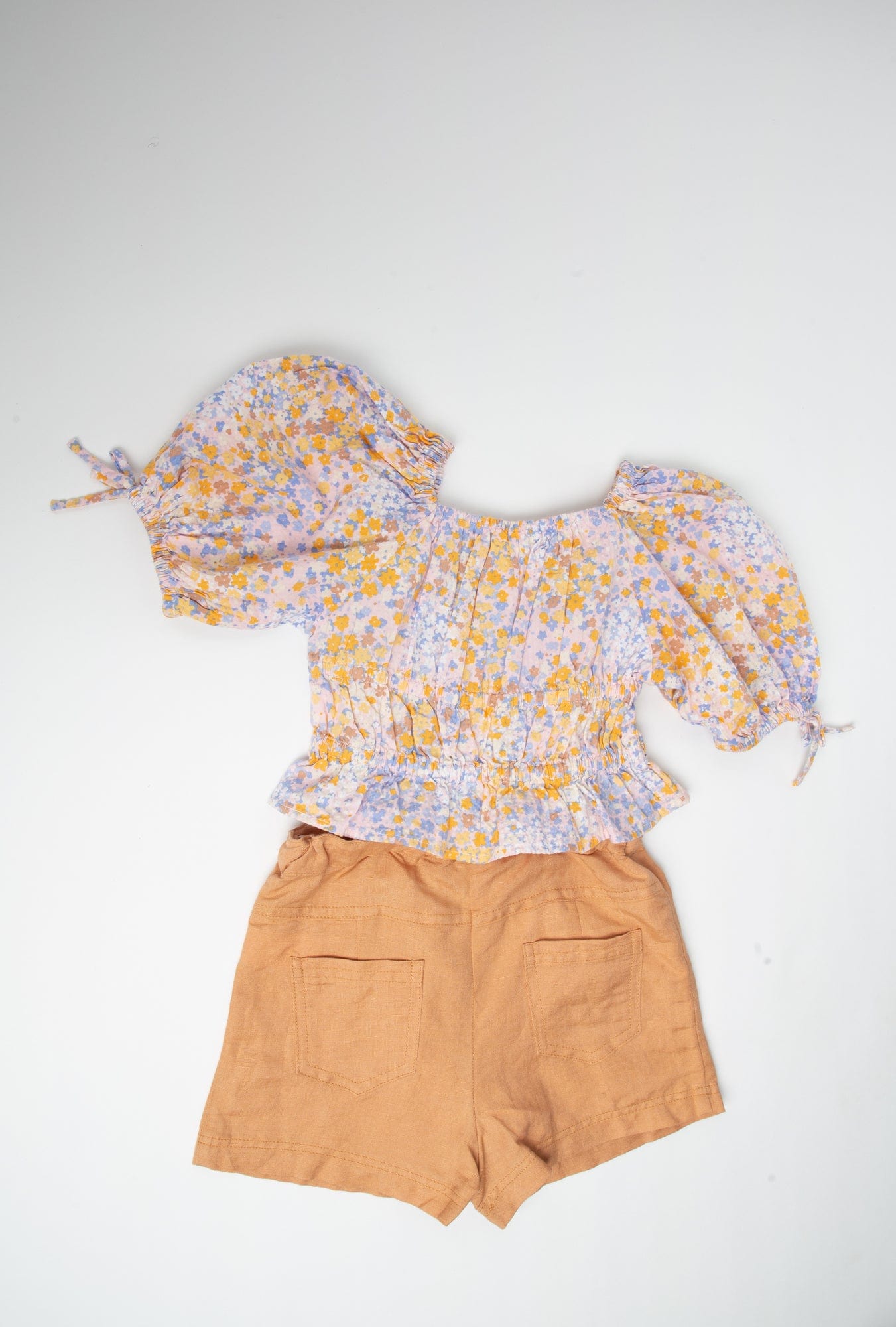 جينجرسنابس شورت سادة قماش أطفال بناتي بني