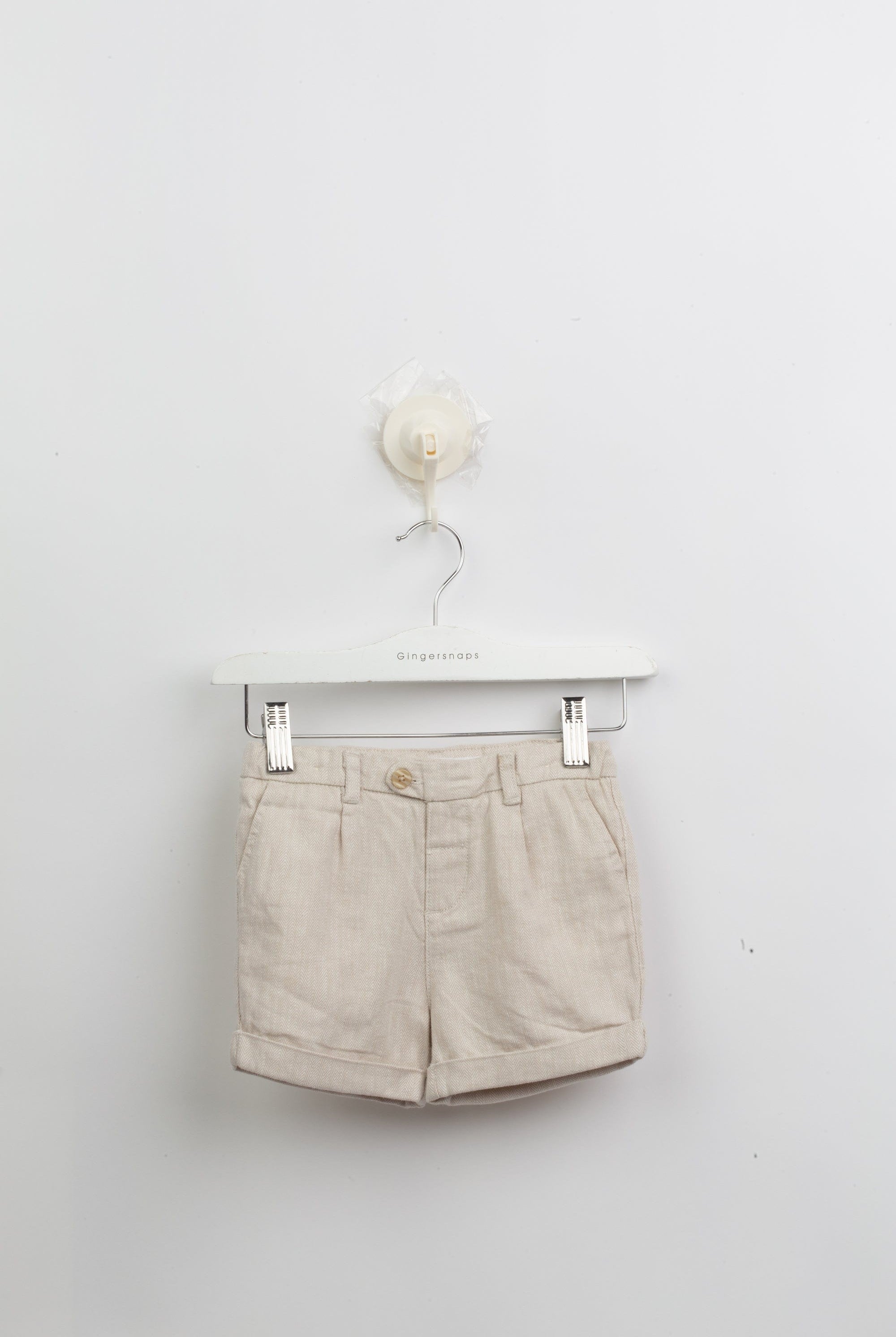 جينجرسنابس شورت ولادي قصير بثنية البيج