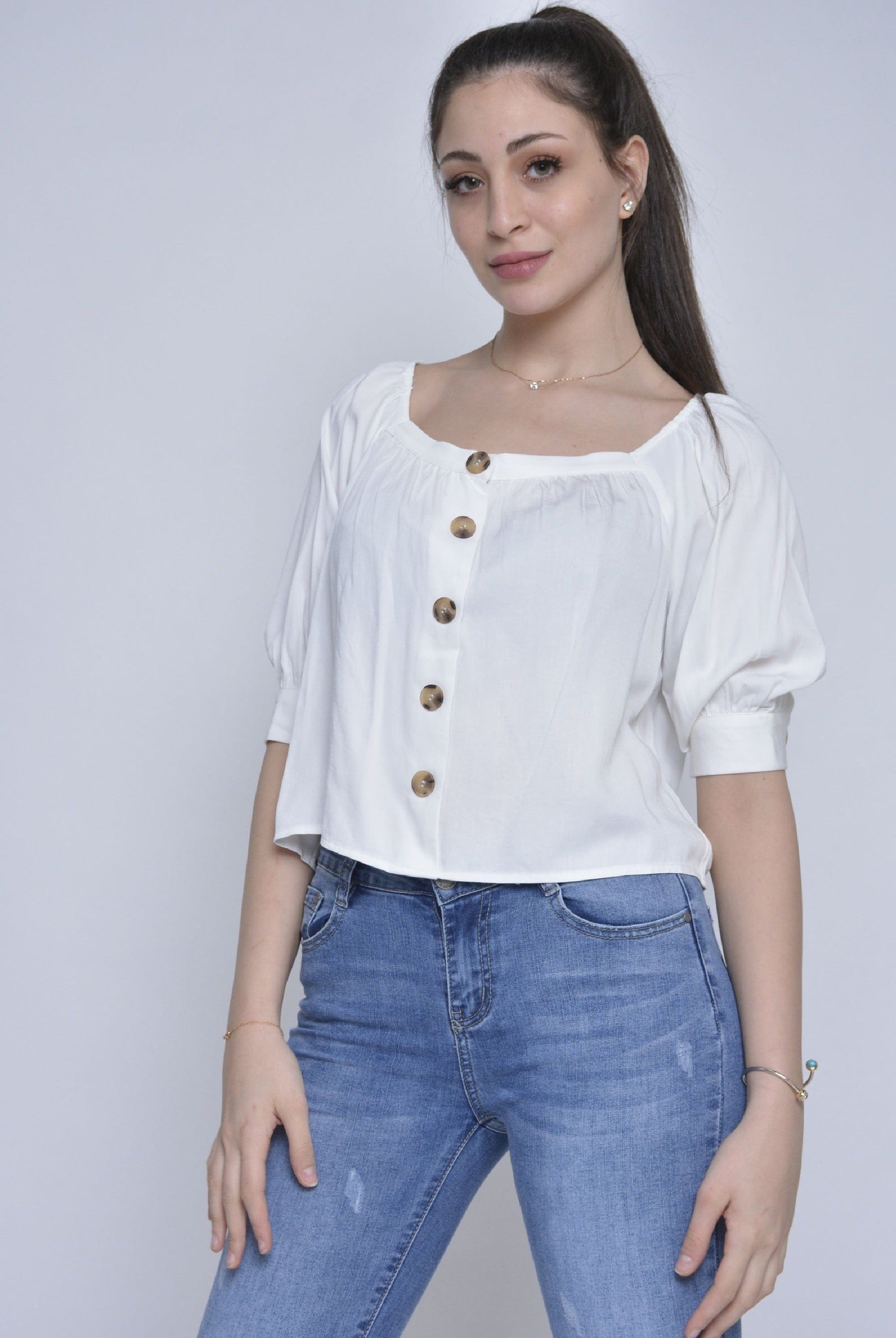 ميكا بلوزة قصيرة نسائية مفتوحة