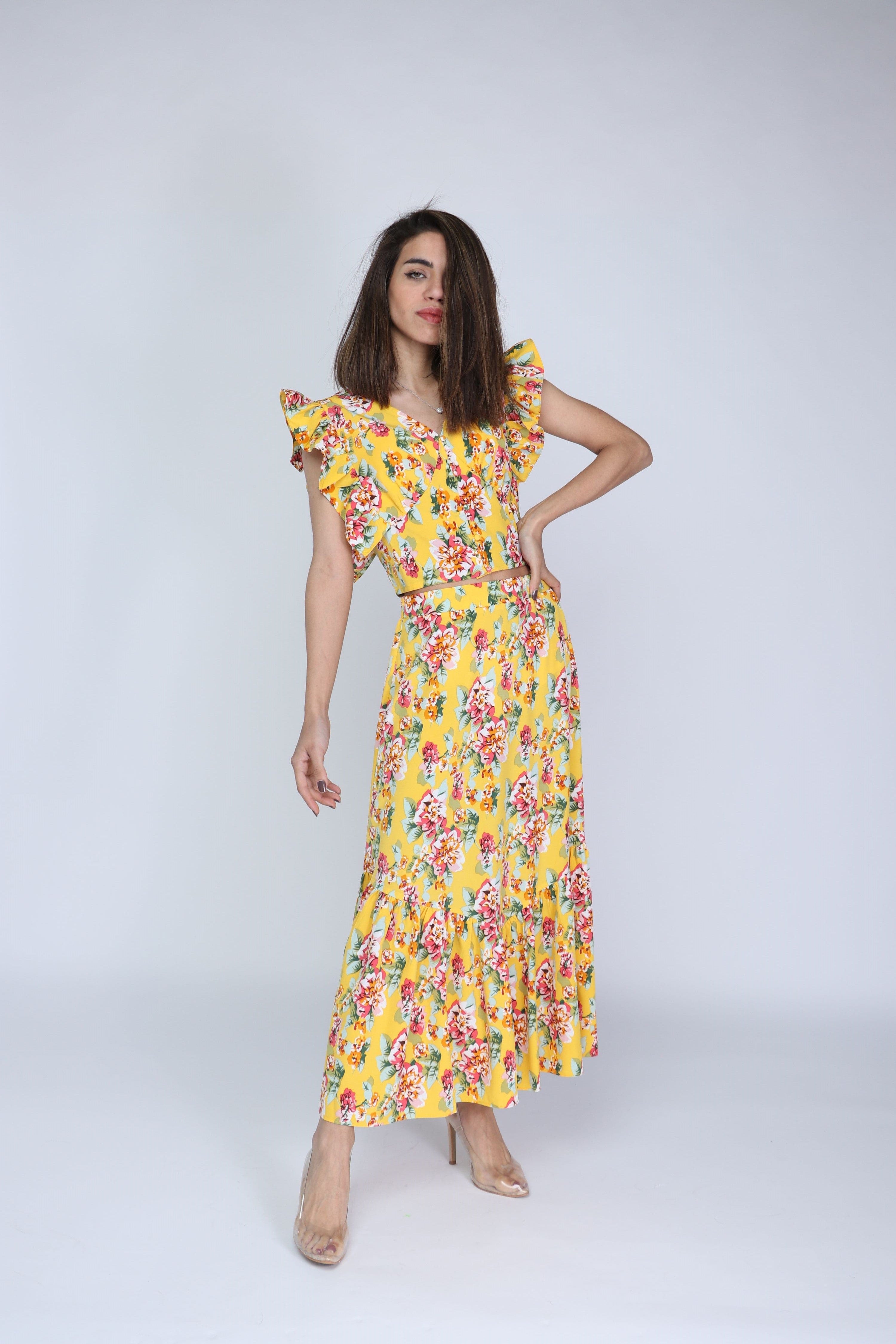 ميكا تنورة ميدي مشجرة بطبعة ورود صغيرة ذيل كلوش