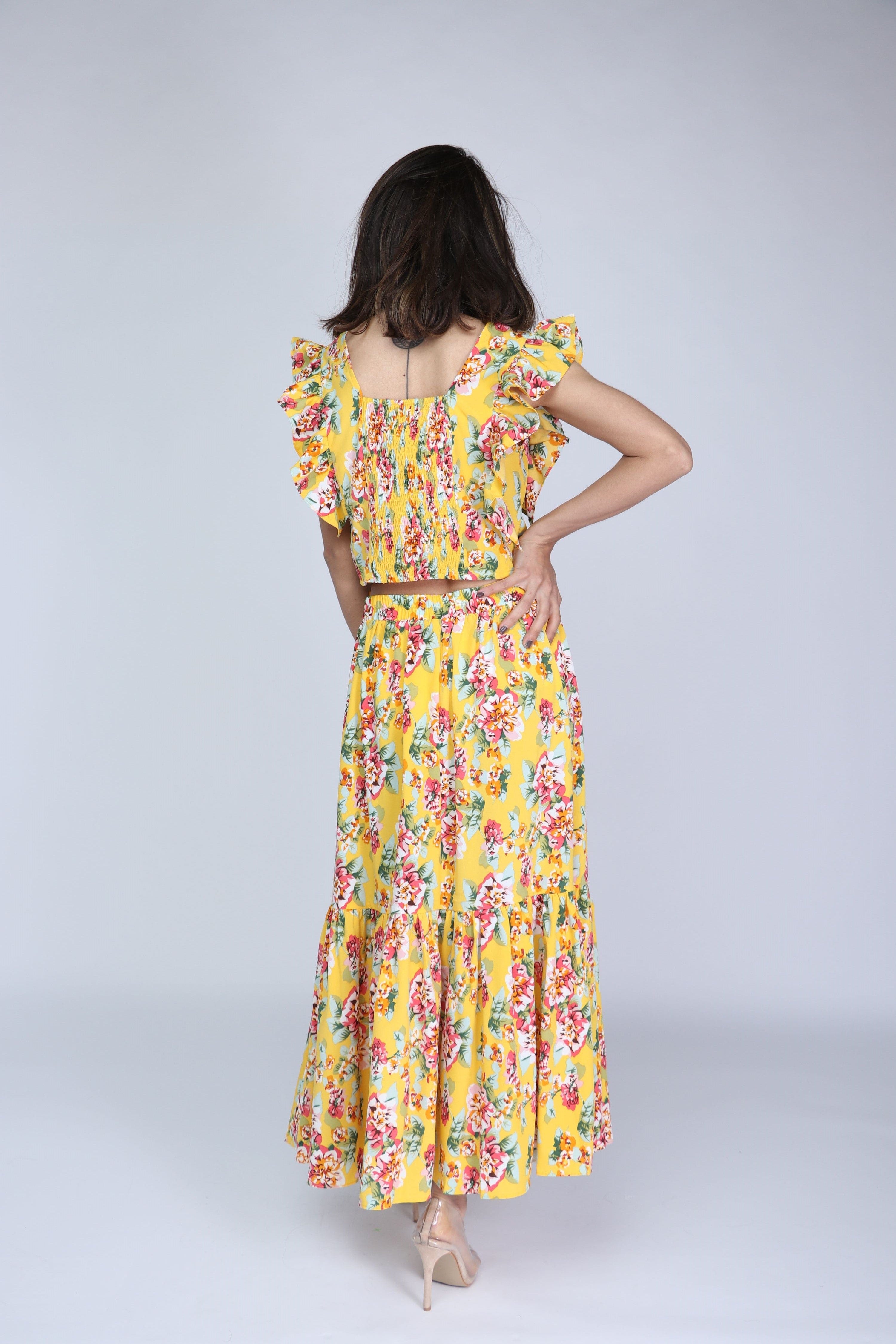 ميكا تنورة ميدي مشجرة بطبعة ورود صغيرة ذيل كلوش