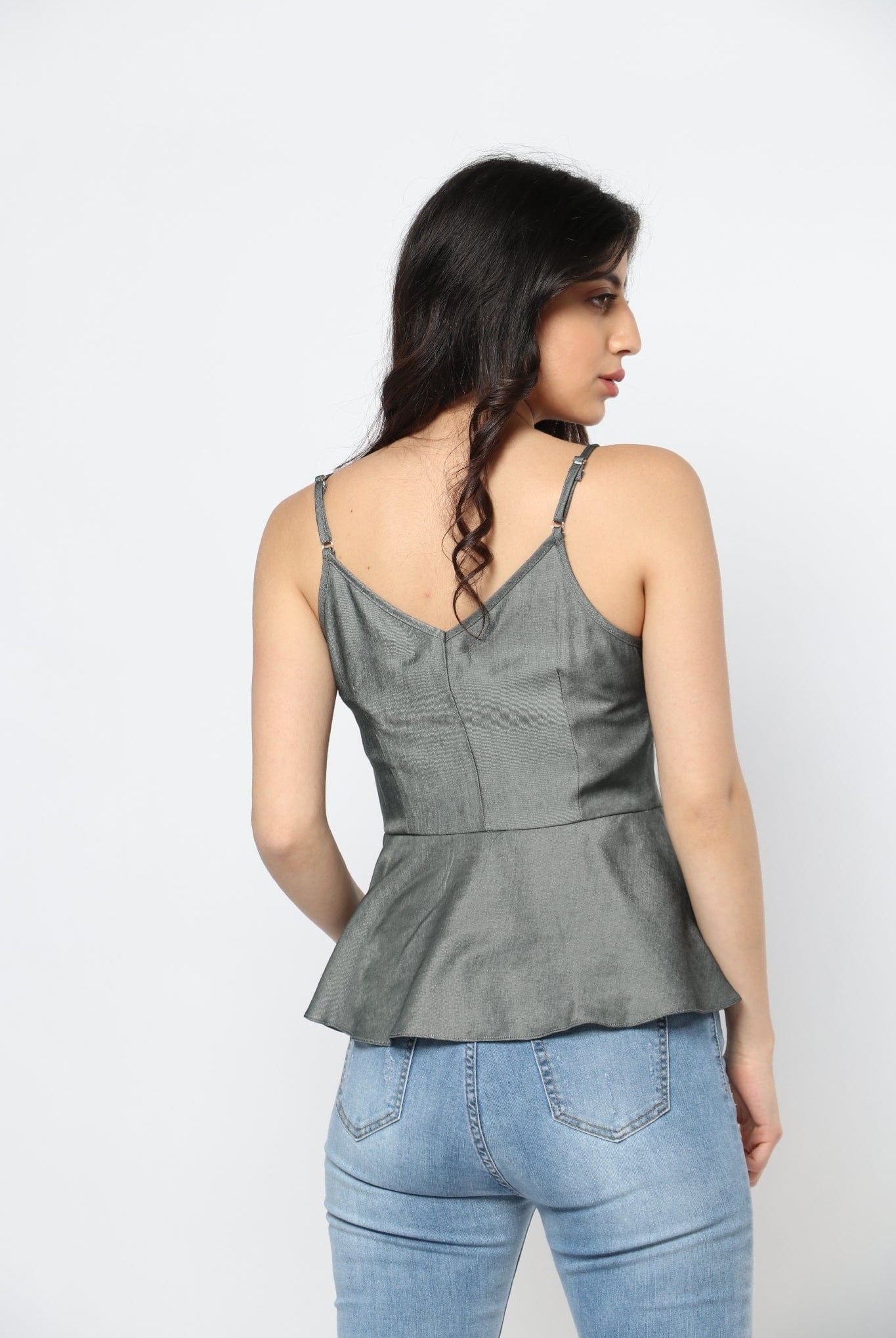 ميكا بلوزة سهرة حمالات سبعة كلوش من أسفل نسائي