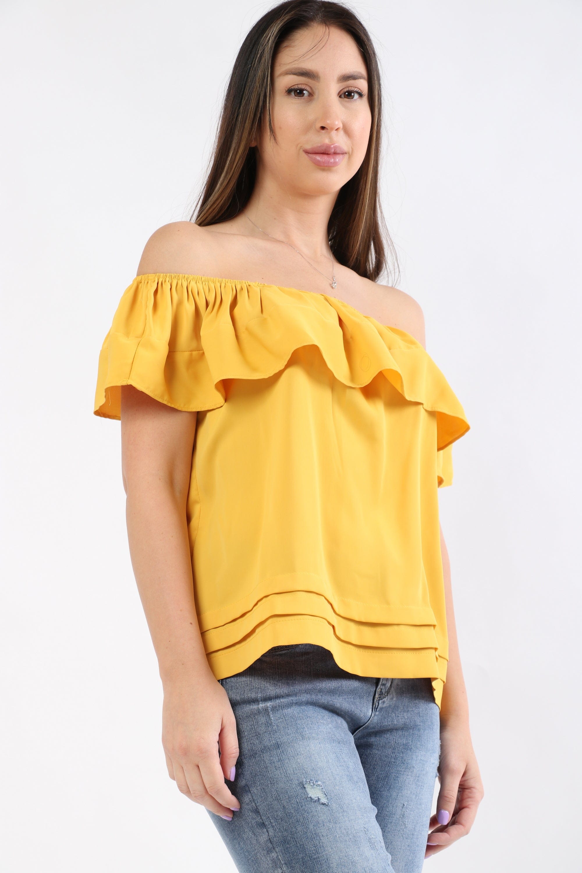 ميكا بلوزة أوف شولدر مكشكشة من الكتف نسائي