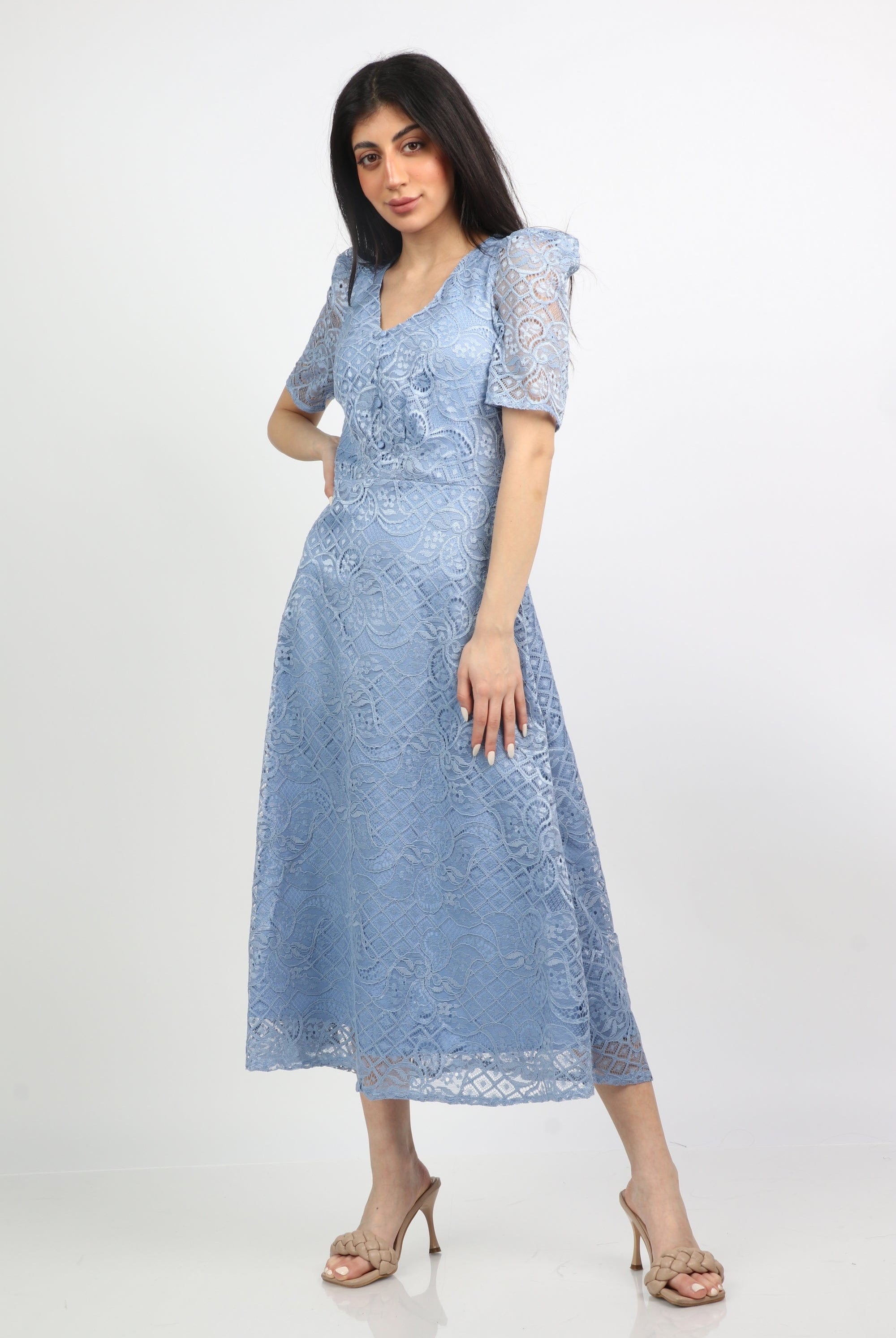 ميكا فستان ميدي سهرة ناعم بكم قصير