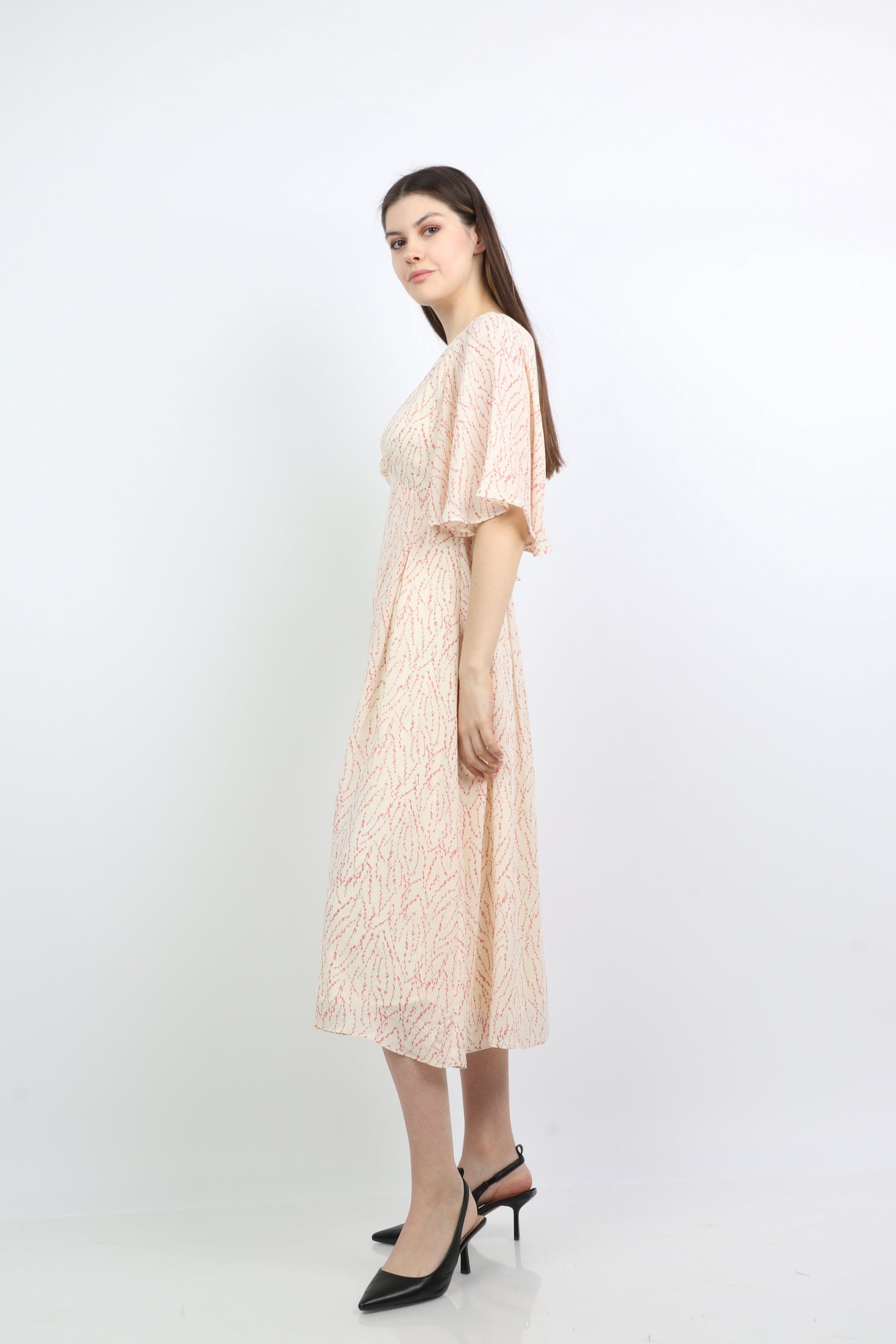 ميكا فستان ميدي منقوش فتحة رقبة سبعة كم فراشة قصير