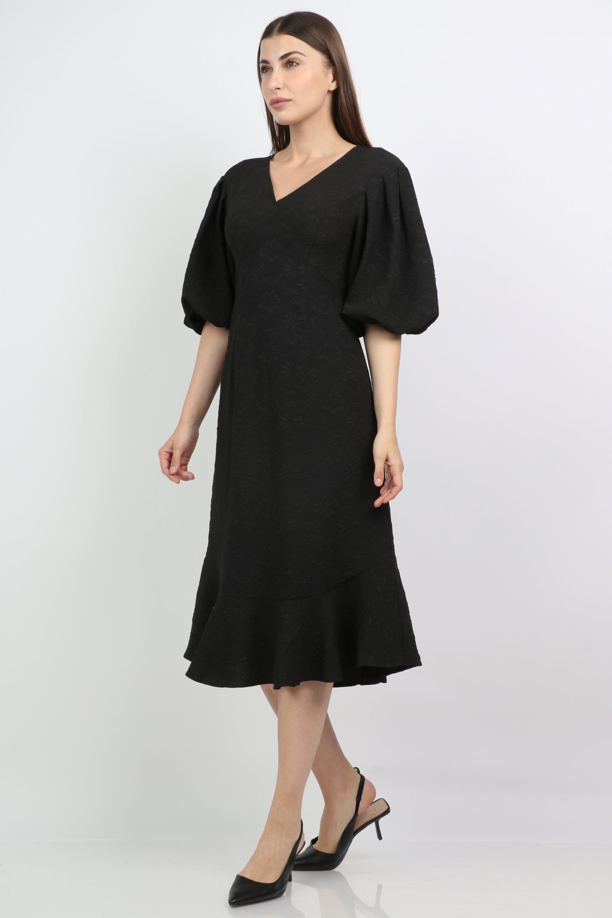 ู
ููุง ูุณุชุงู ู
ูุฏู ููุงุณูู ุจุฑูุจุฉ ุดูู ูง ูู
ู
ูููุด ูุตูุฑ