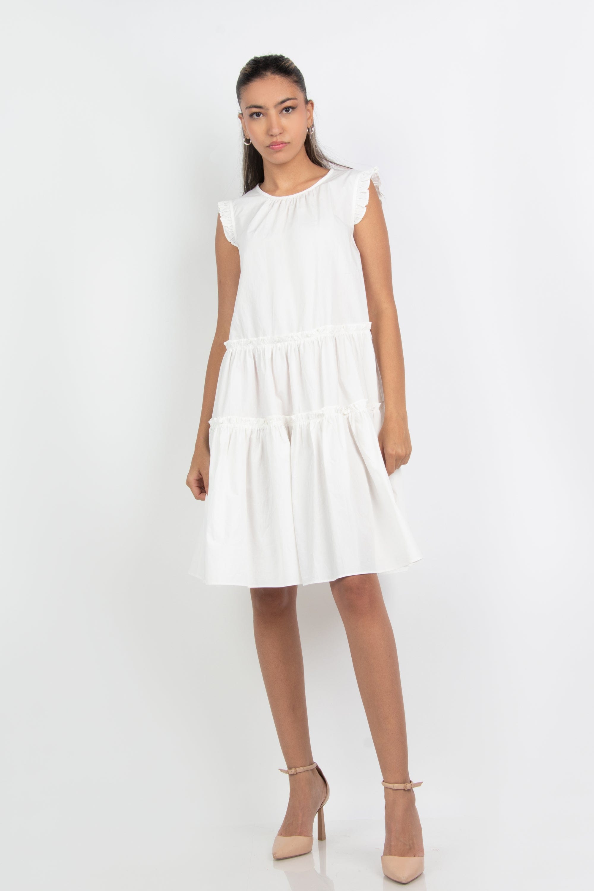 ميكا فستان قصير منفوش مزين بكشكشة ع الكتف بدون كم