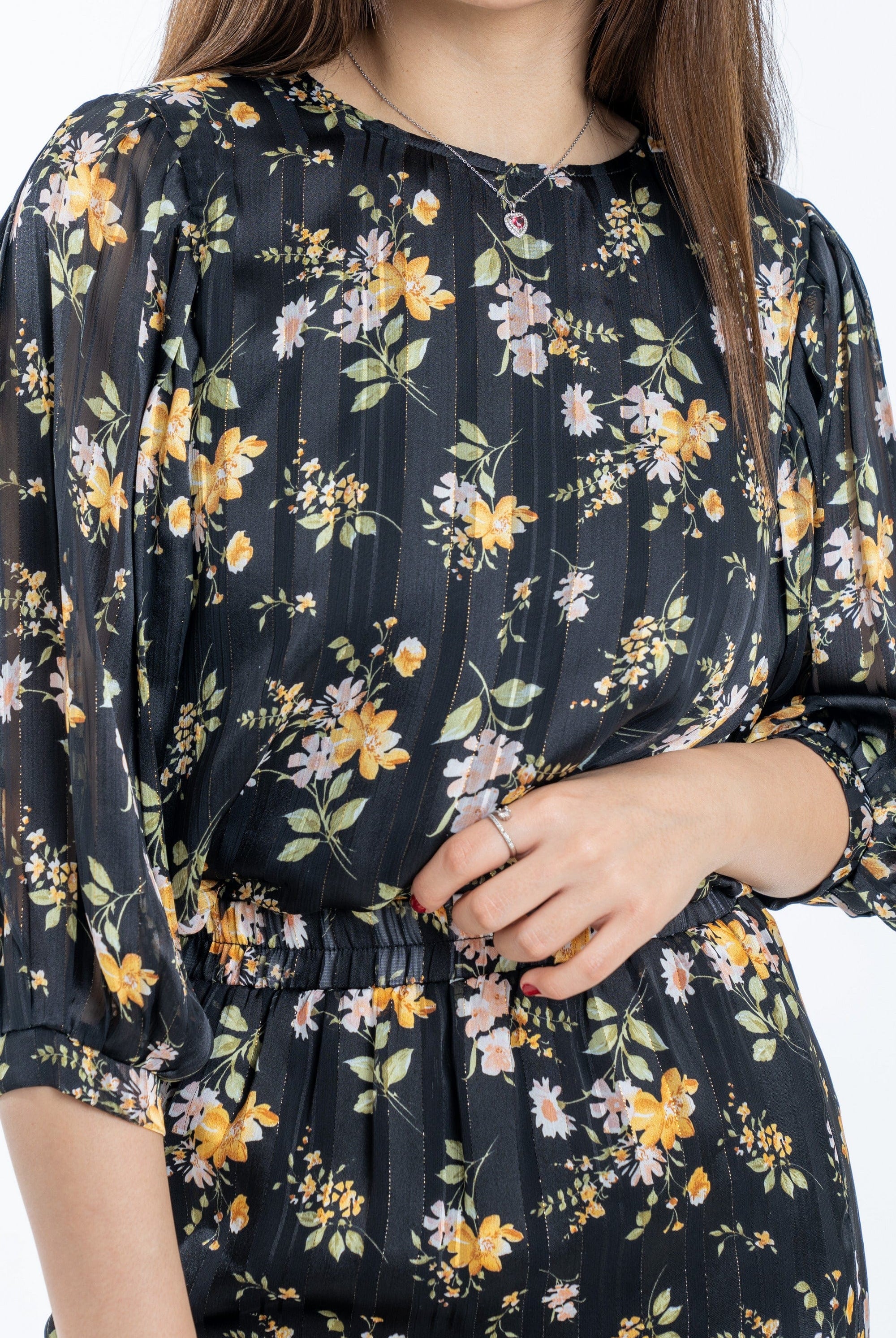 ميكا توب مشجر مخصر كم 3/4 كم بف نسائي