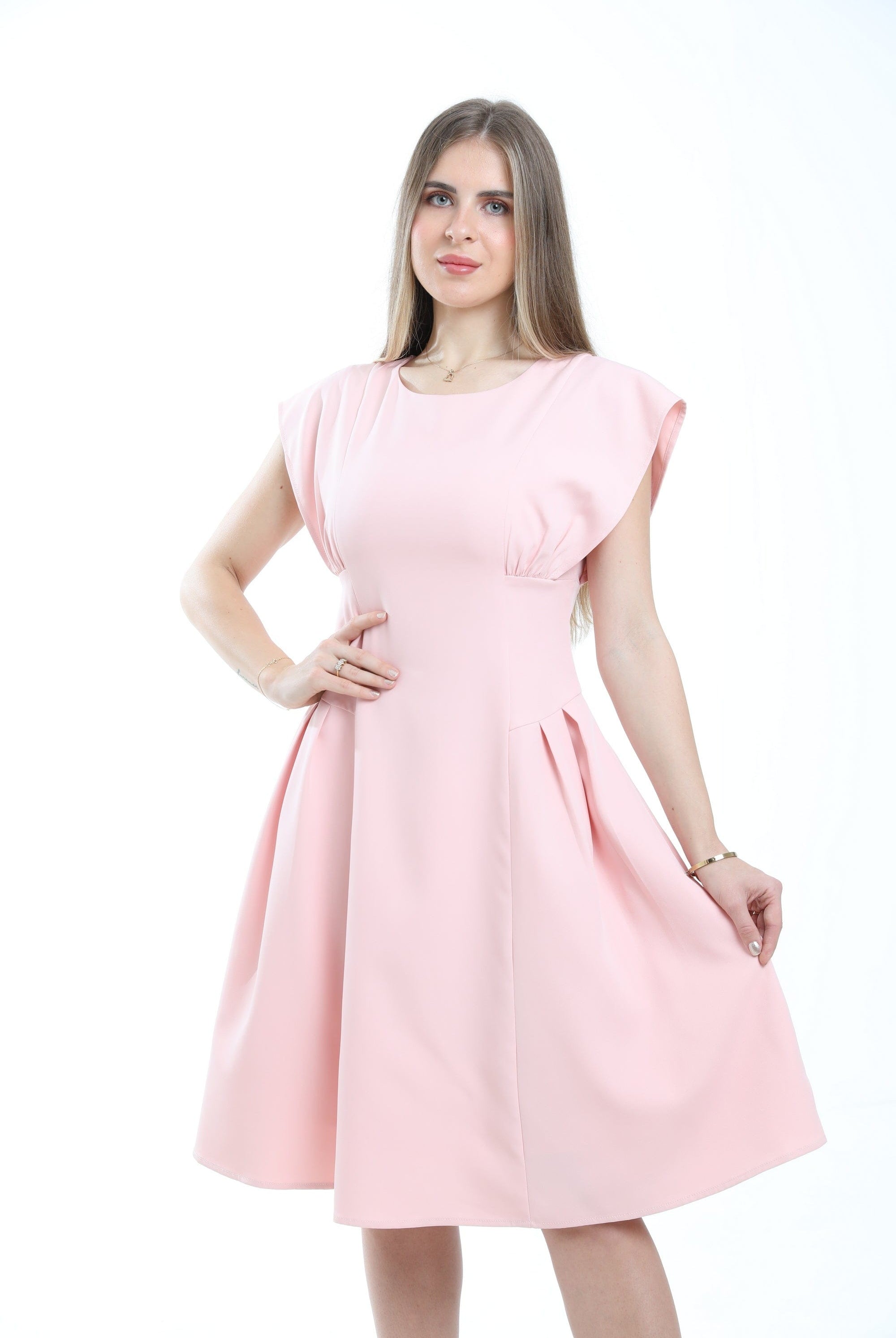 ู
ููุง ูุณุชุงู ุณุงุฏุฉ ู
ุฎุตุฑ ูู
ูุตูุฑ ูุณุงุฆู