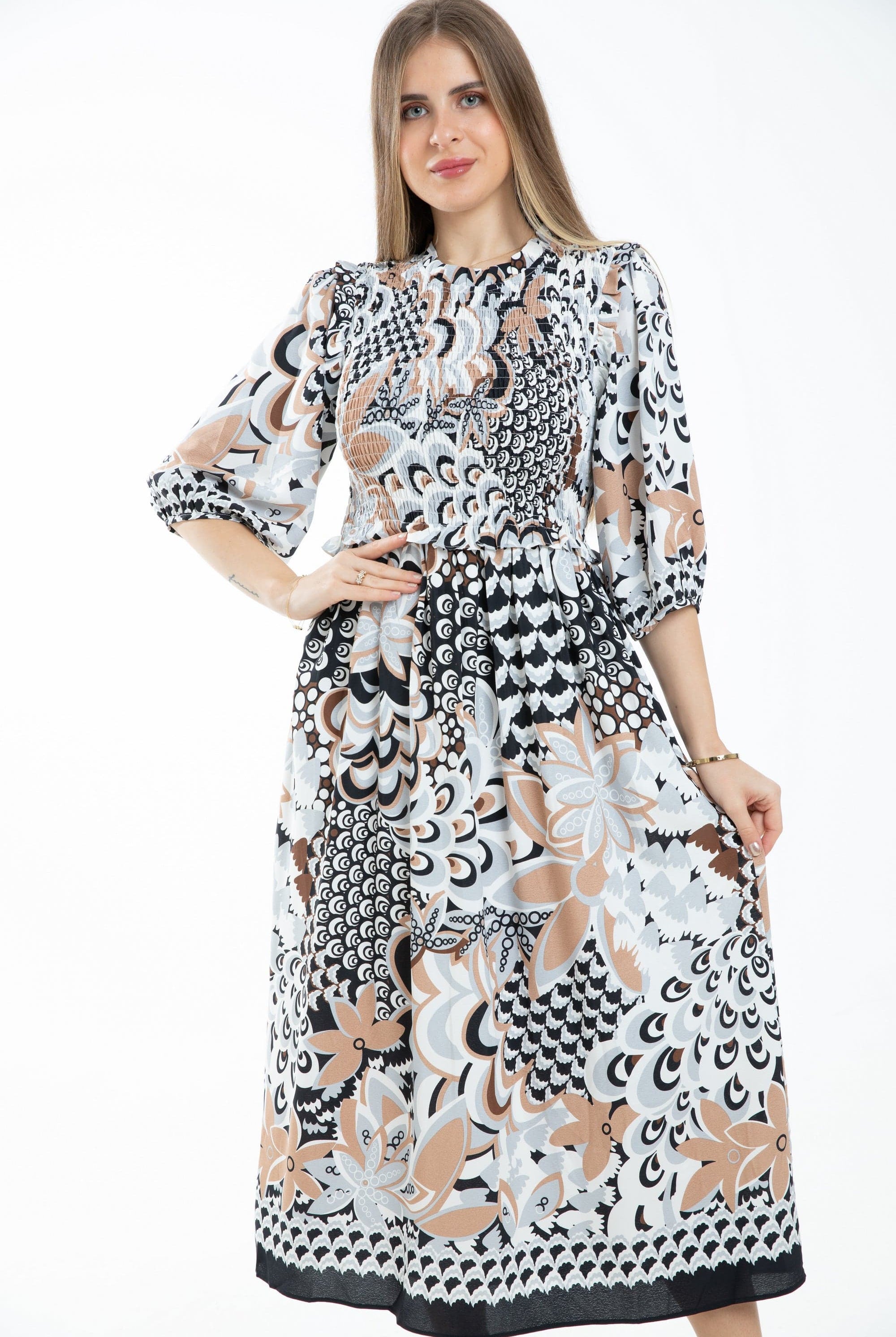 ميكا فستان ميدي بأكمام 3/4 مشجر بجزء مطاطي على الصدر