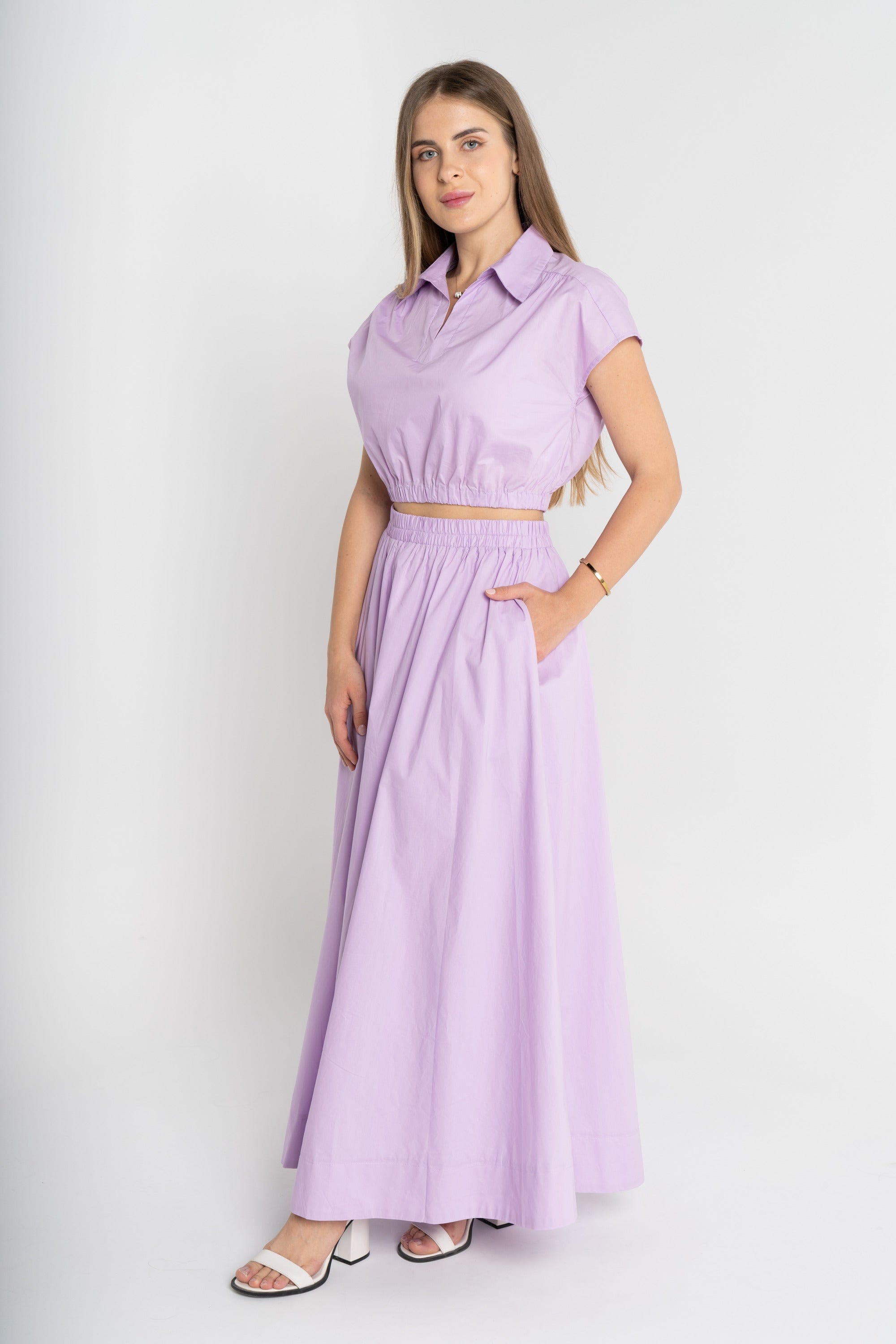 ميكا كروب توب سادة كم قصير نسائي