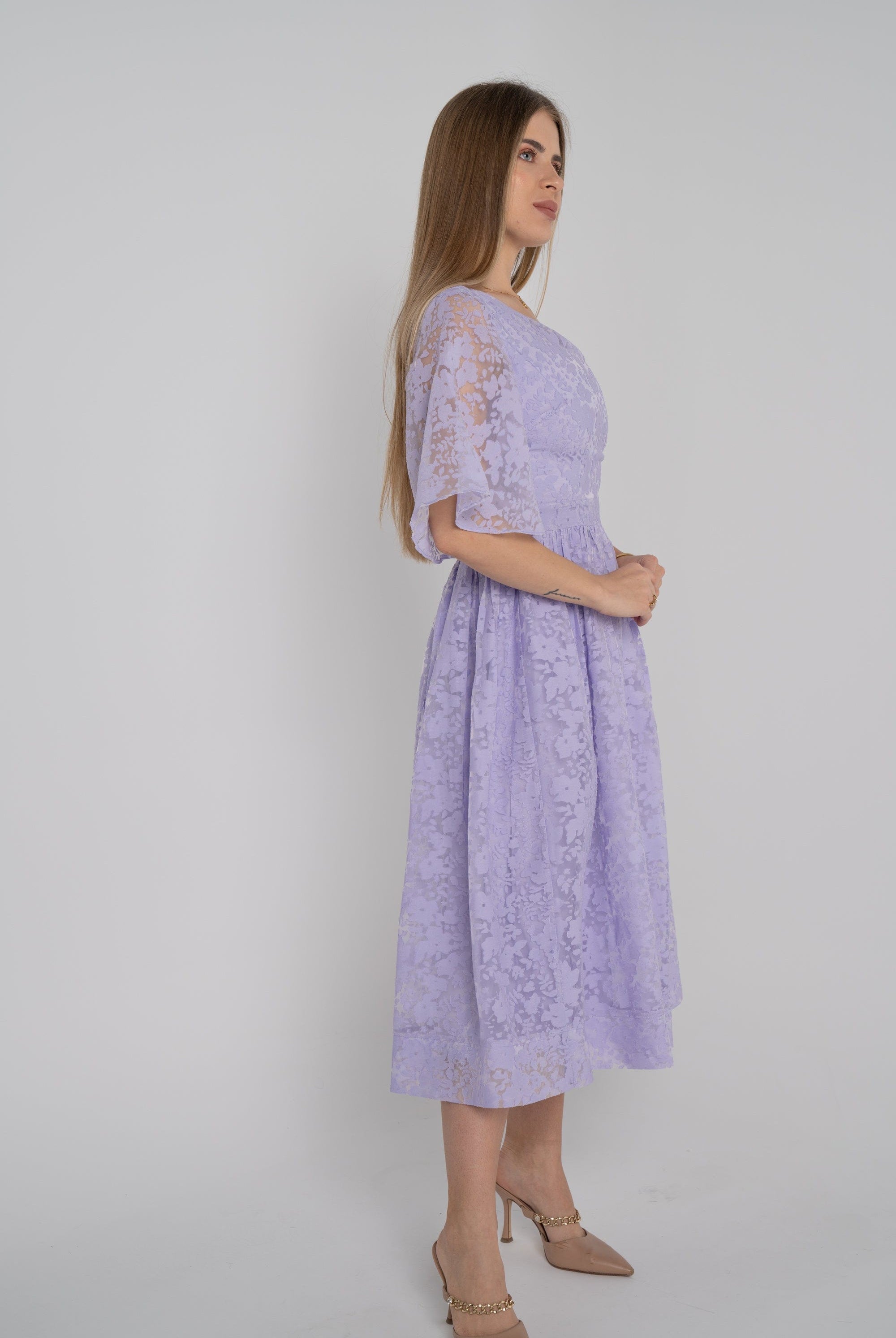 ميكا فستان ميدي بأكمام قصيرة شفاف كتف وكتف