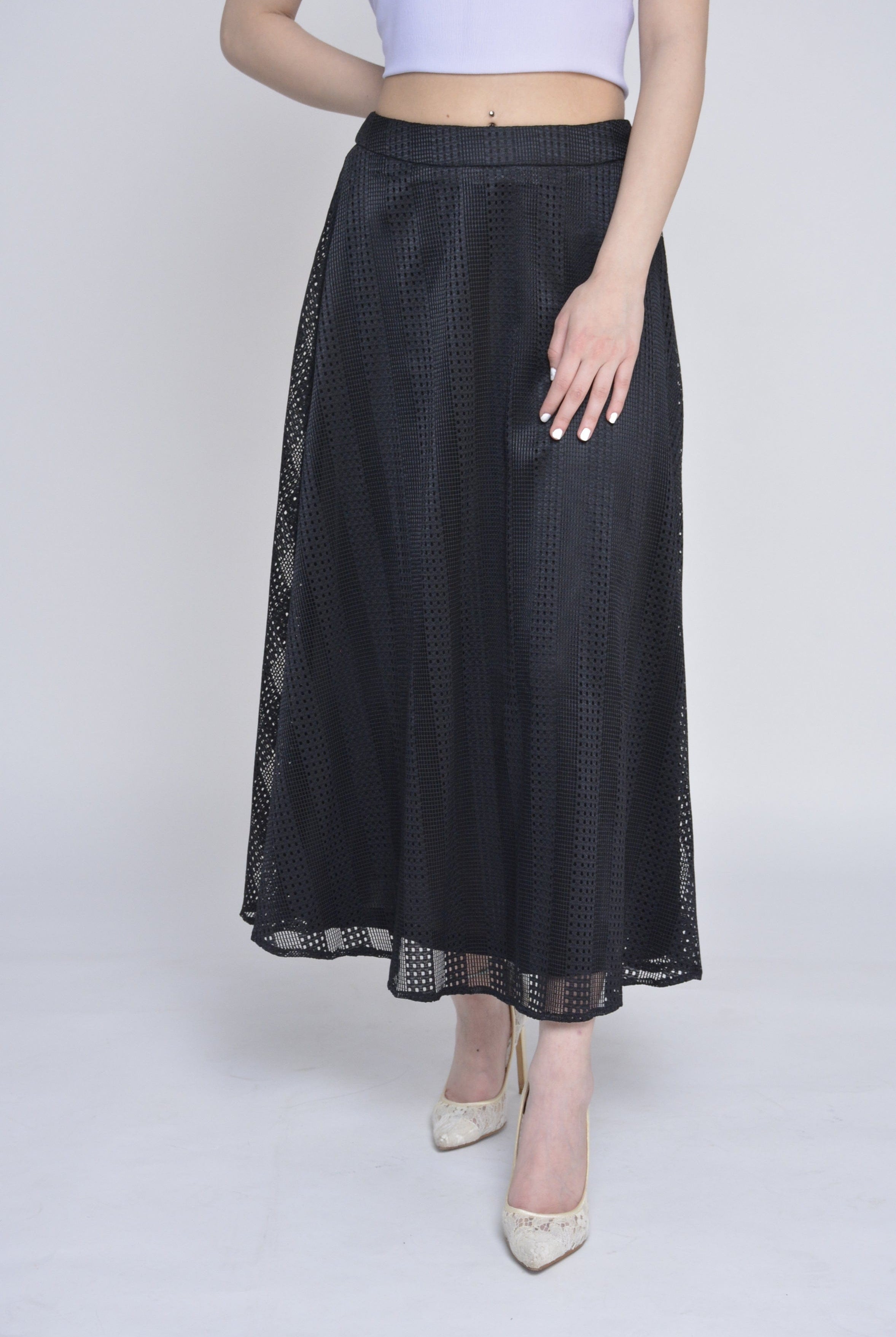 ميكا تنورة ميدي مخرمة ببطانة