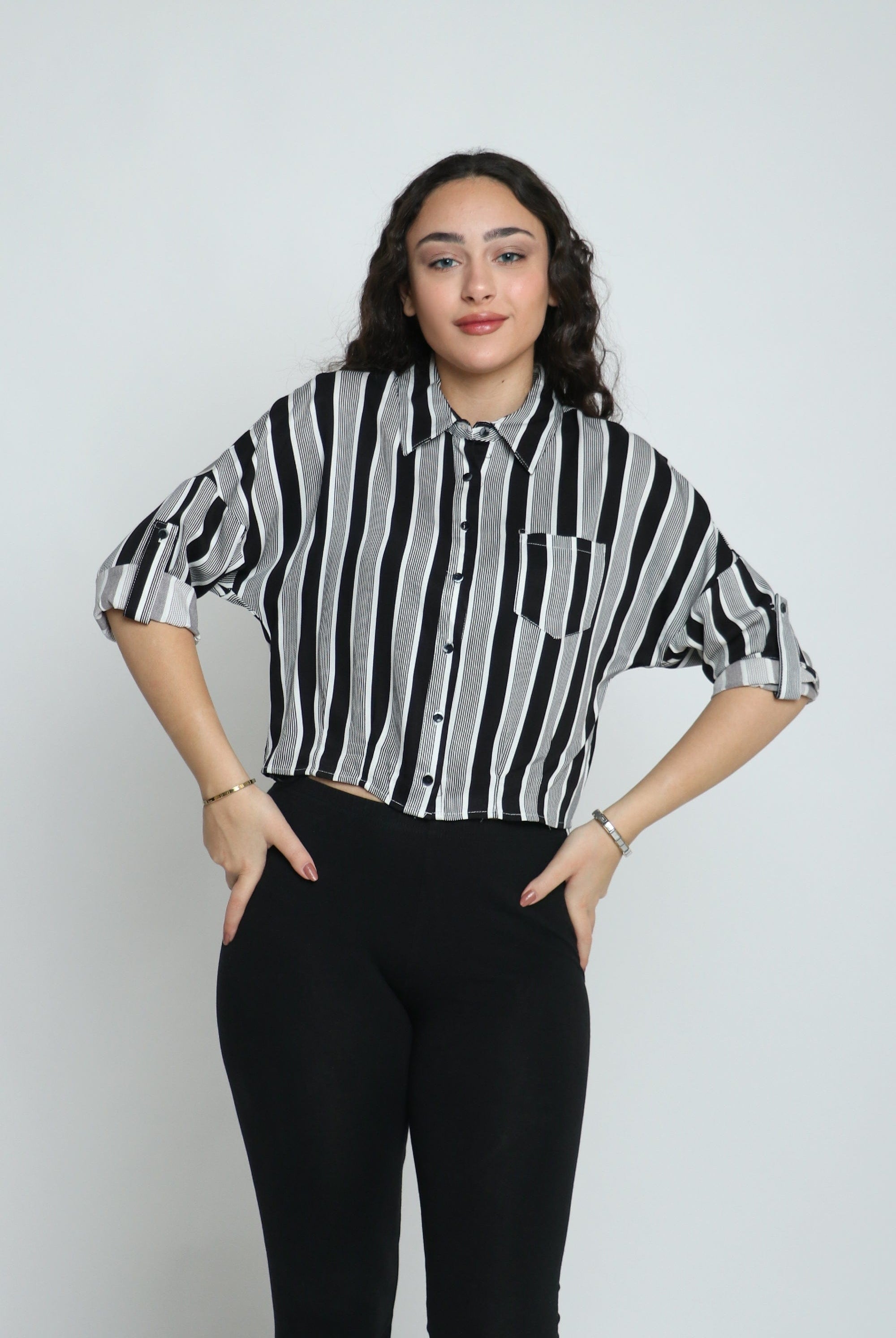 ميكا قميص فسكوز مقلم بجيب كم طويل نسائي