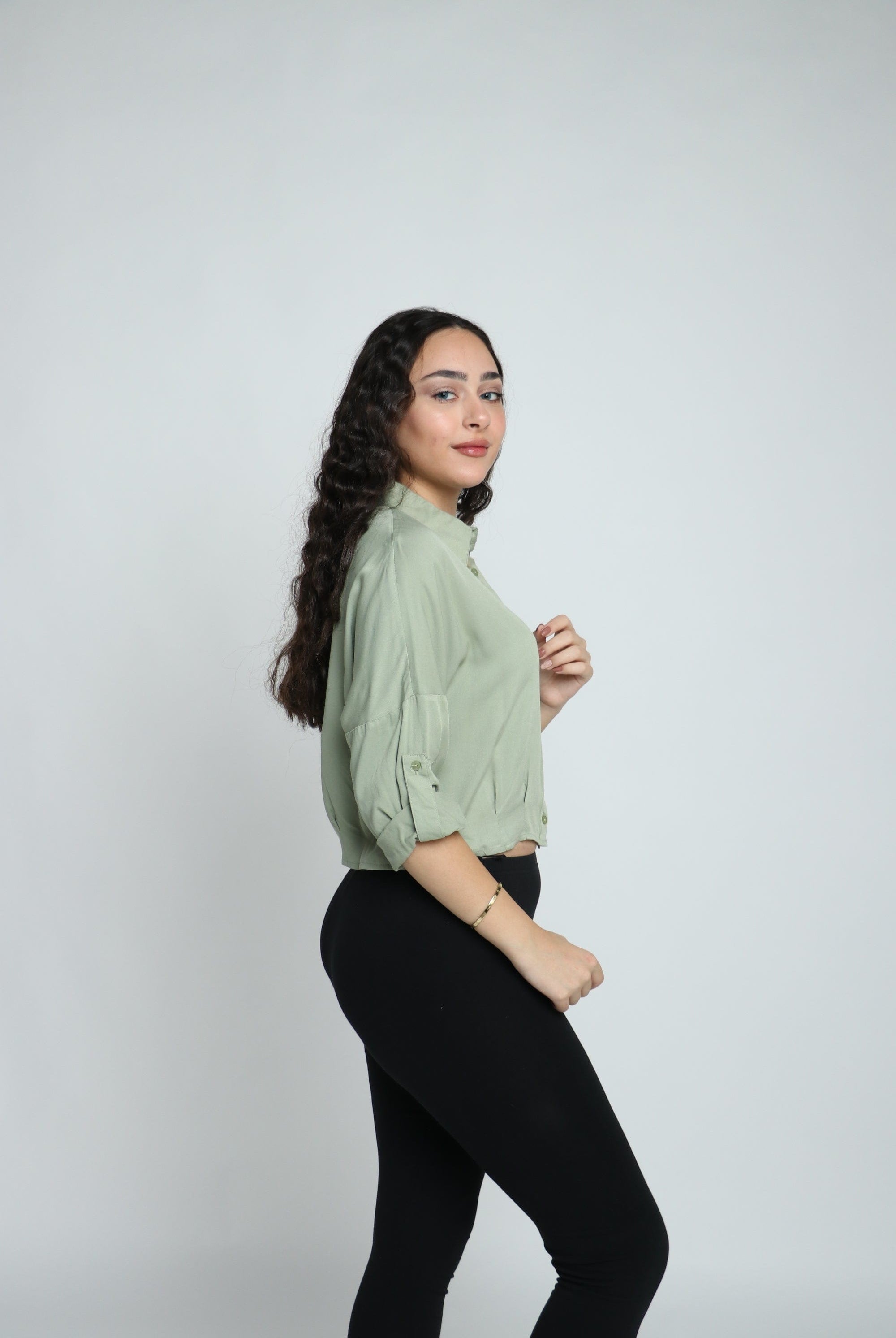 ميكا قميص فسكوز مقلم بجيب كم طويل نسائي