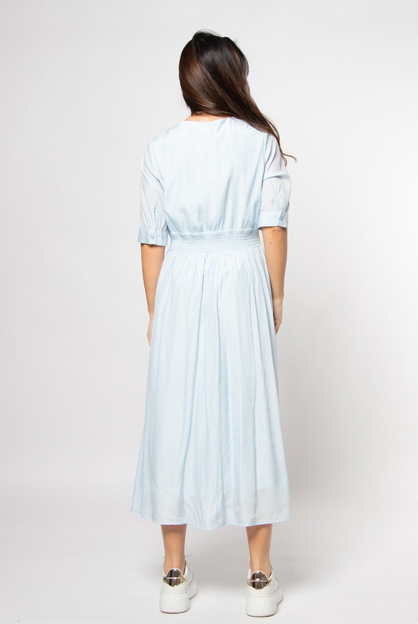 ميكا فستان ميدي كروازيه مخصر كم قصير