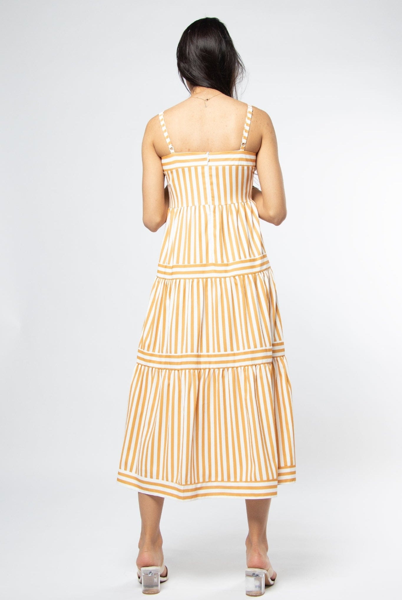 ميكا فستان ميدي بدون أكمام مقلم بالطول بحمالات