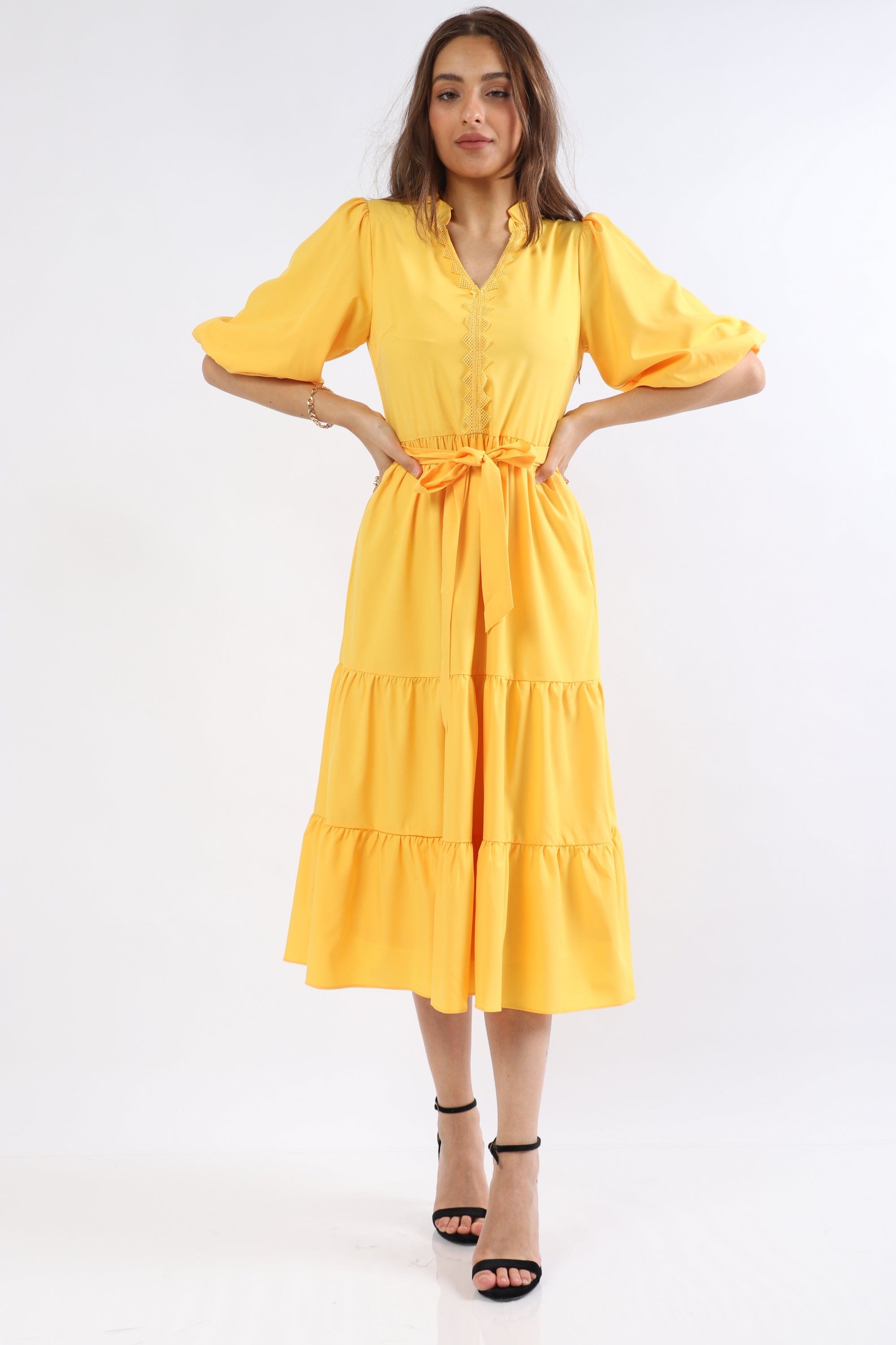 ميكا فستان ميدي كم قصير بف سادة برباط خصر