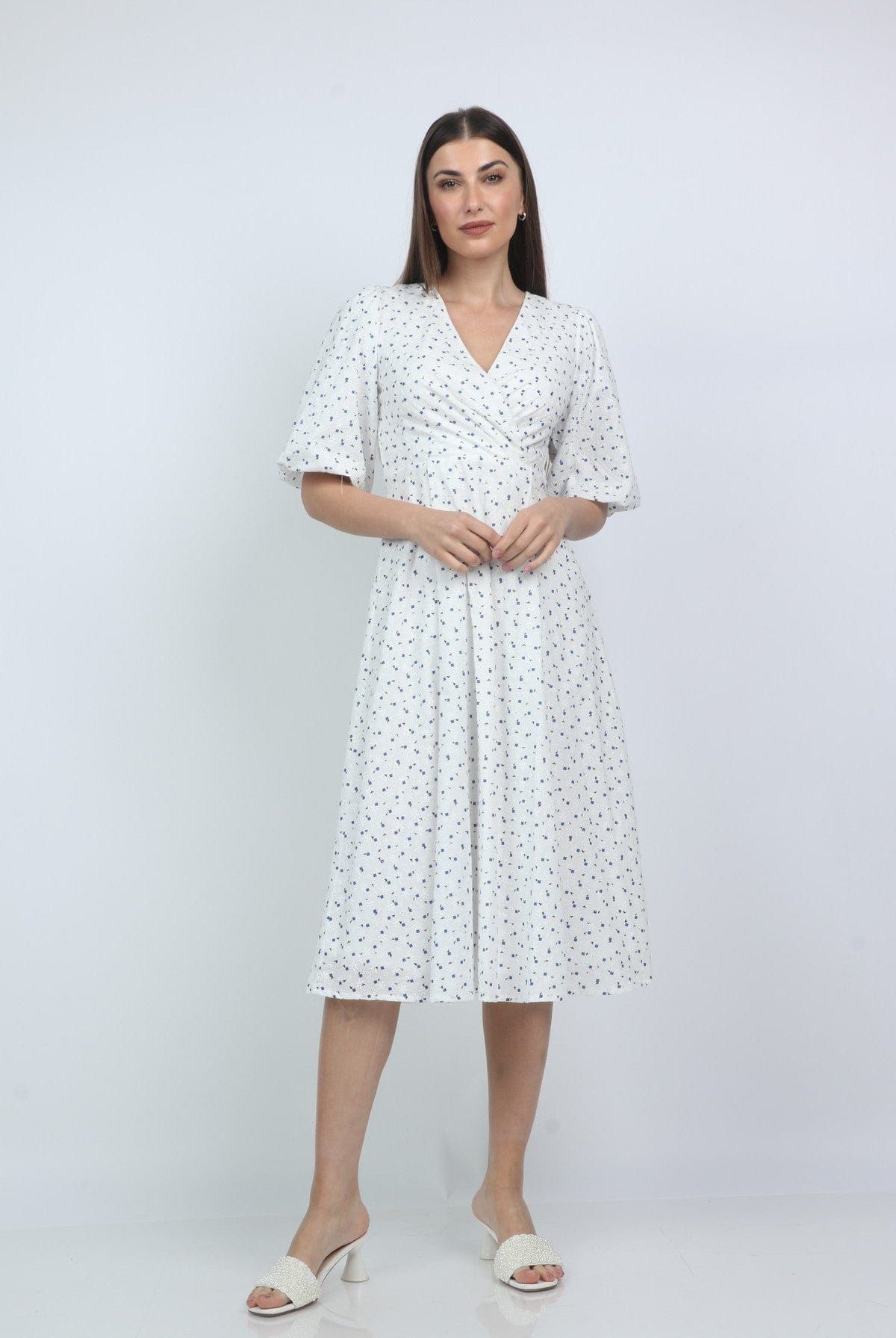 ميكا فستان ميدي ملفوف منقط بكم قصير