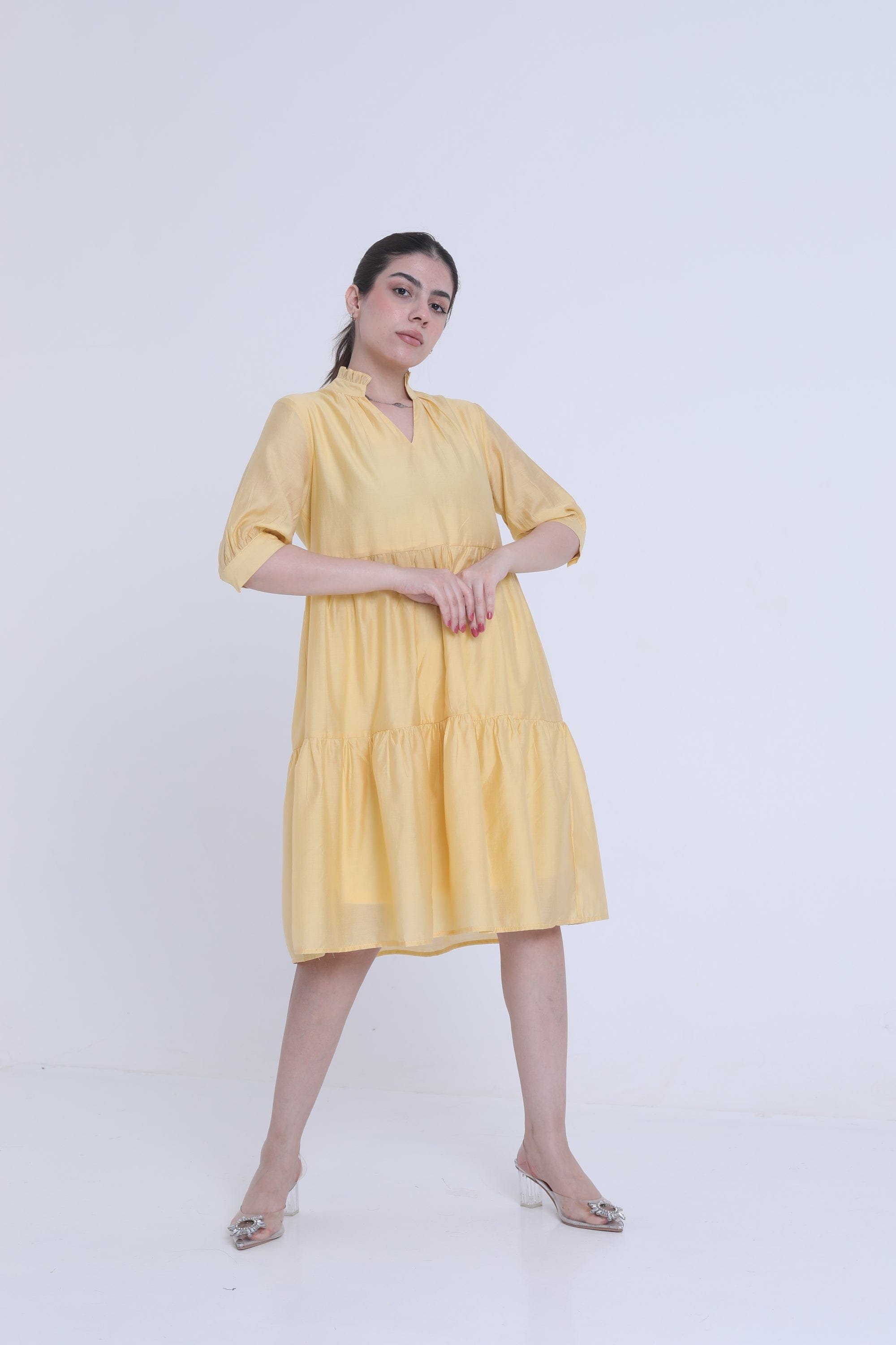 ميكا فستان قصير واسع كلوش فتحة رقبة سبعة كم قصير